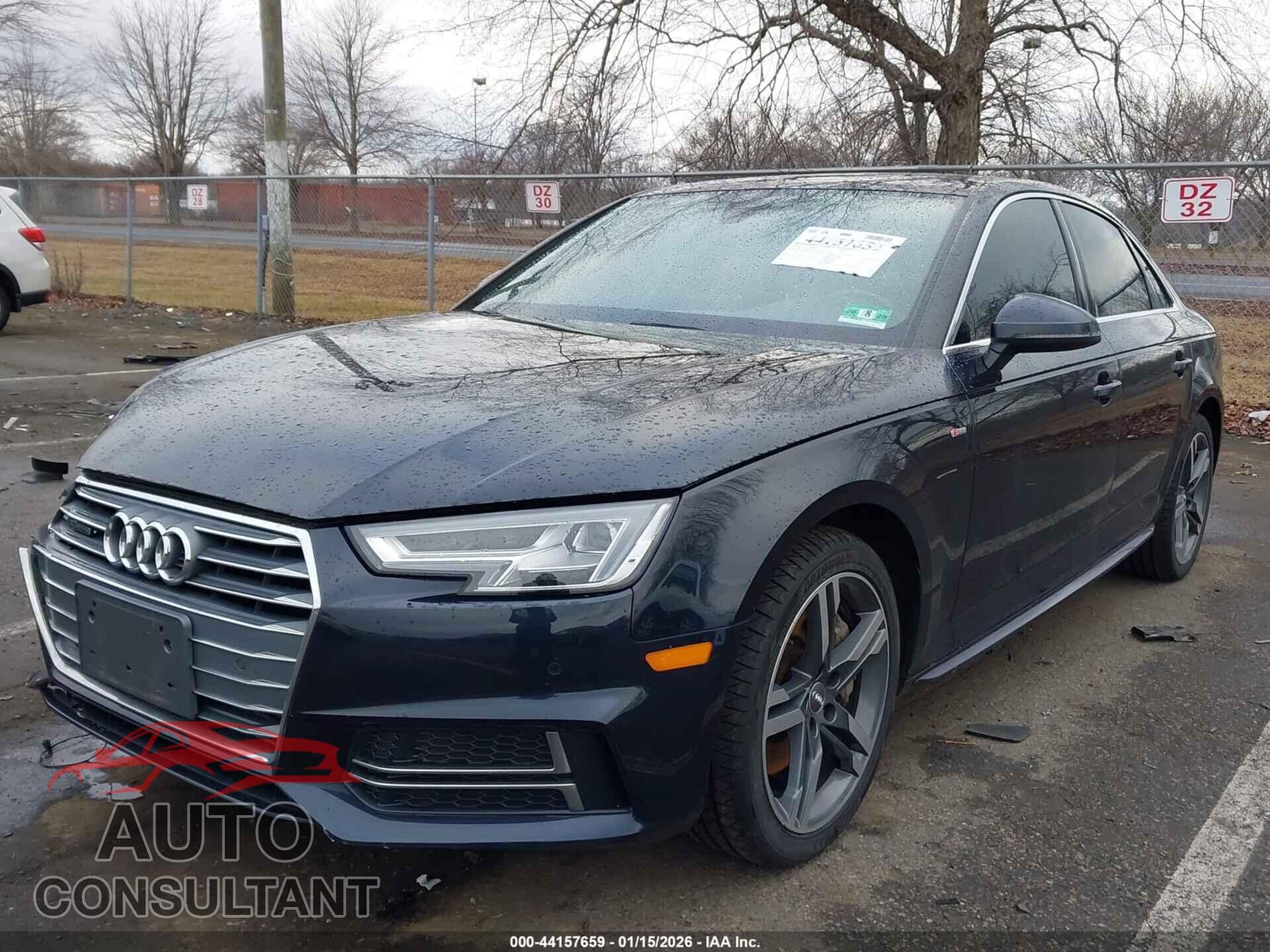 AUDI A4 2018 - WAUPNAF48JA207163