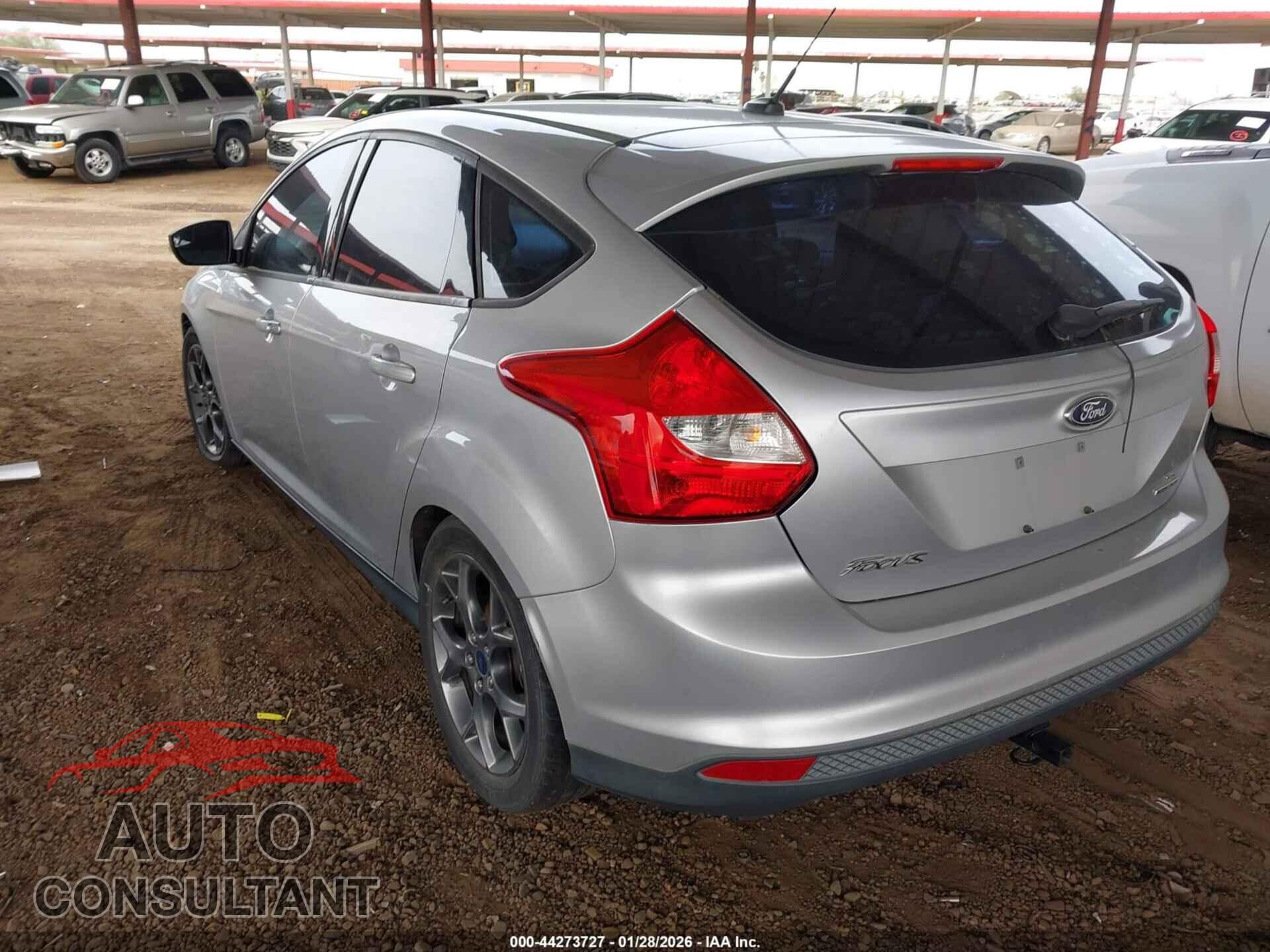 FORD FOCUS 2014 - 1FADP3K27EL239392