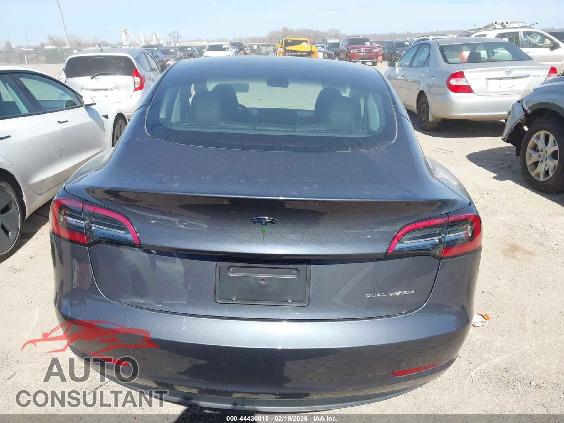TESLA MODEL 3 2023 - 5YJ3E1EB5PF711056