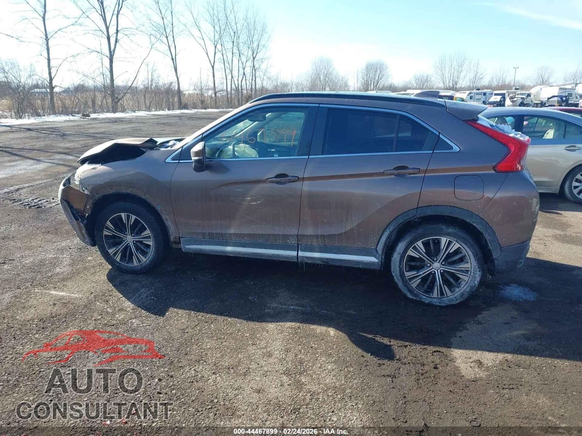MITSUBISHI ECLIPSE CROSS 2018 - JA4AT5AA8JZ042892