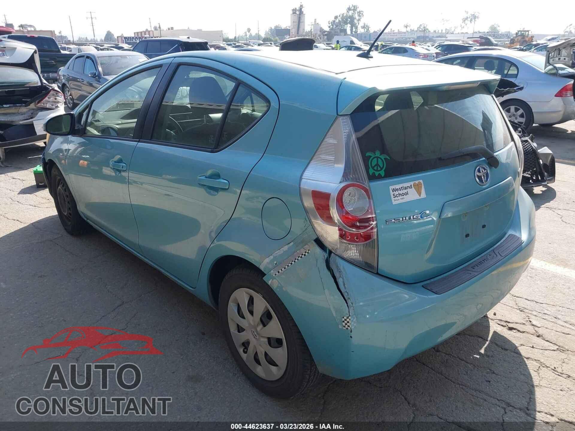 TOYOTA PRIUS C 2014 - JTDKDTB39E1064142