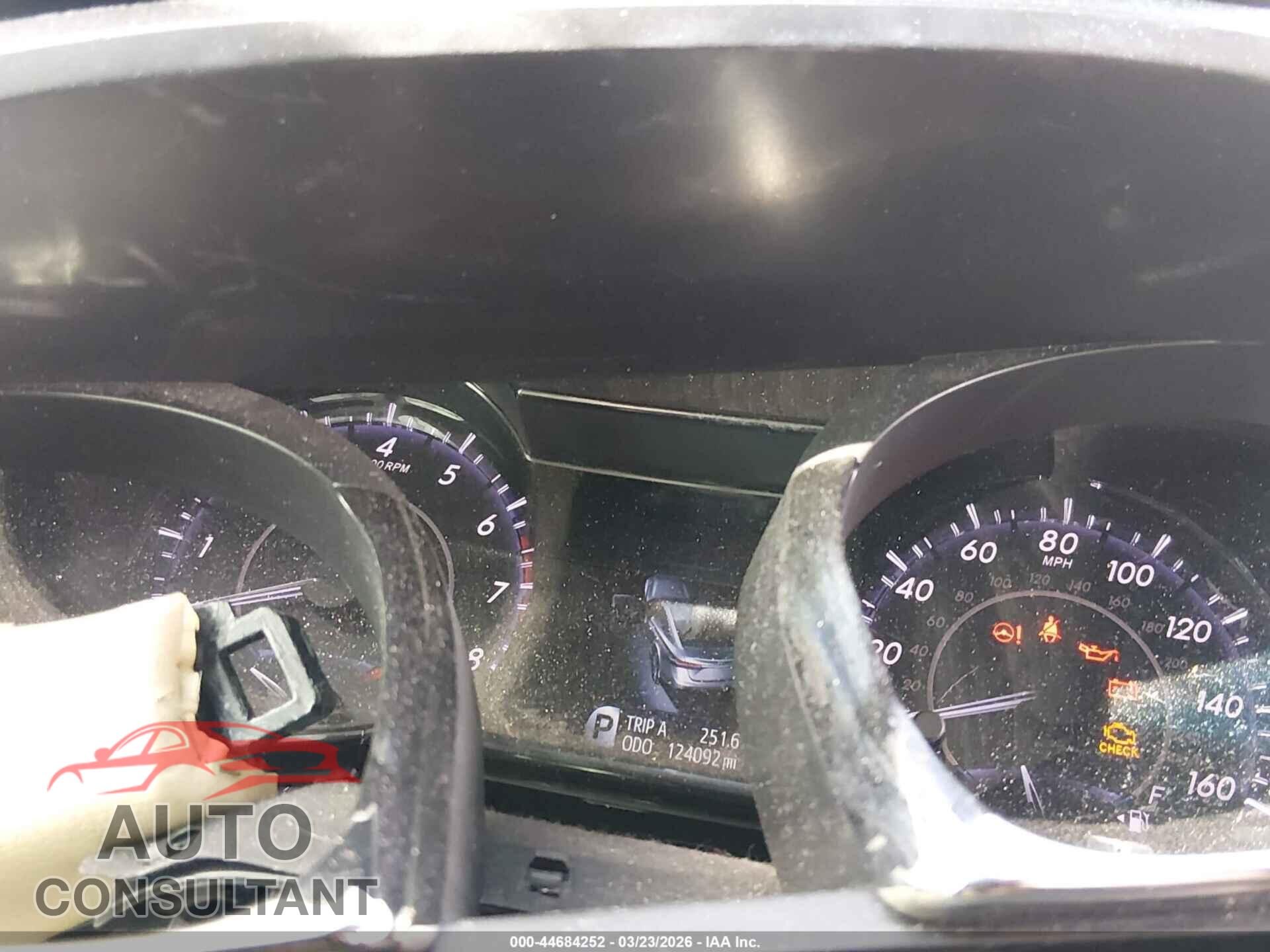 TOYOTA AVALON 2013 - 4T1BK1EBXDU066150