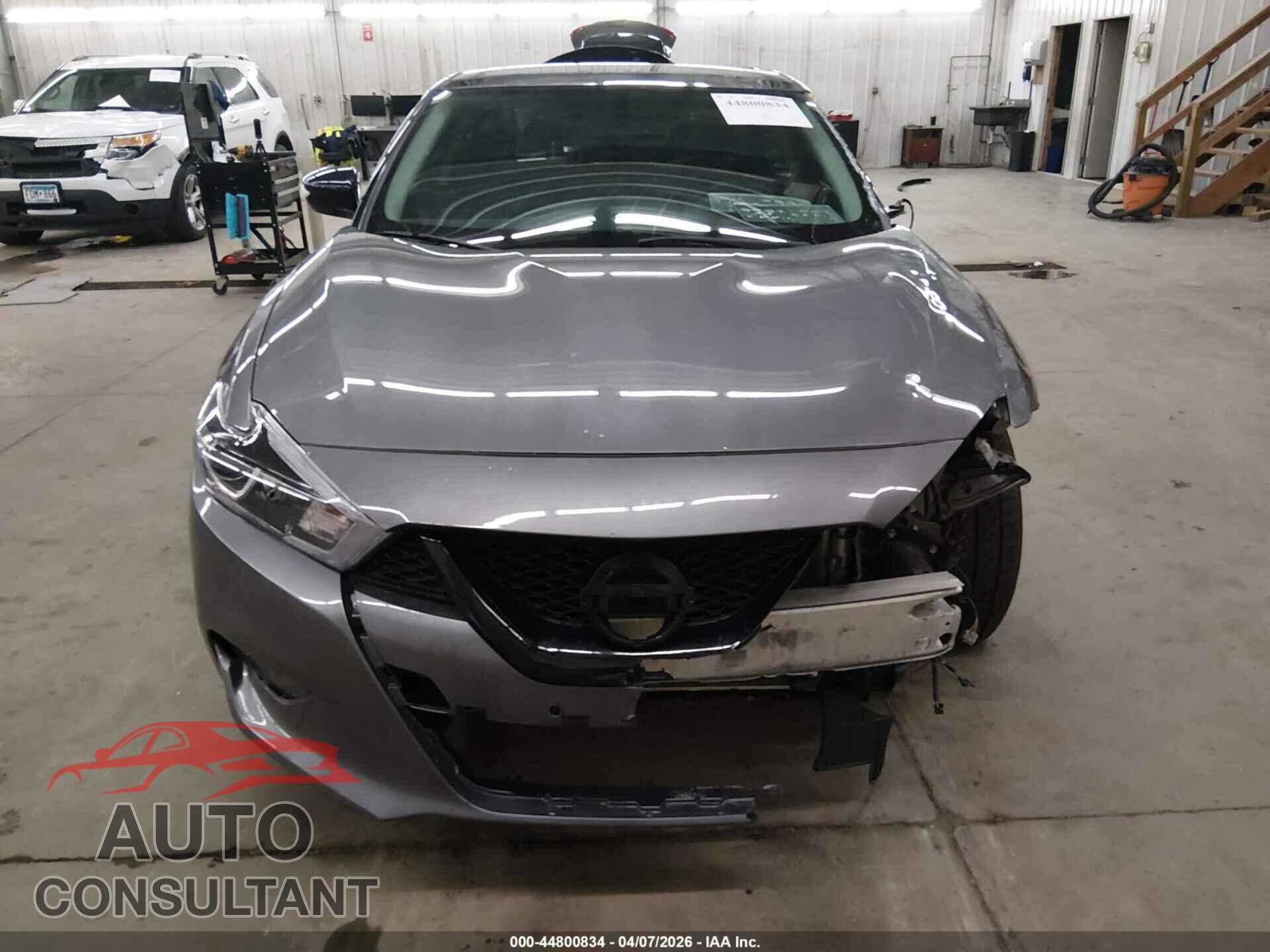 NISSAN MAXIMA 2018 - 1N4AA6AP1JC402891