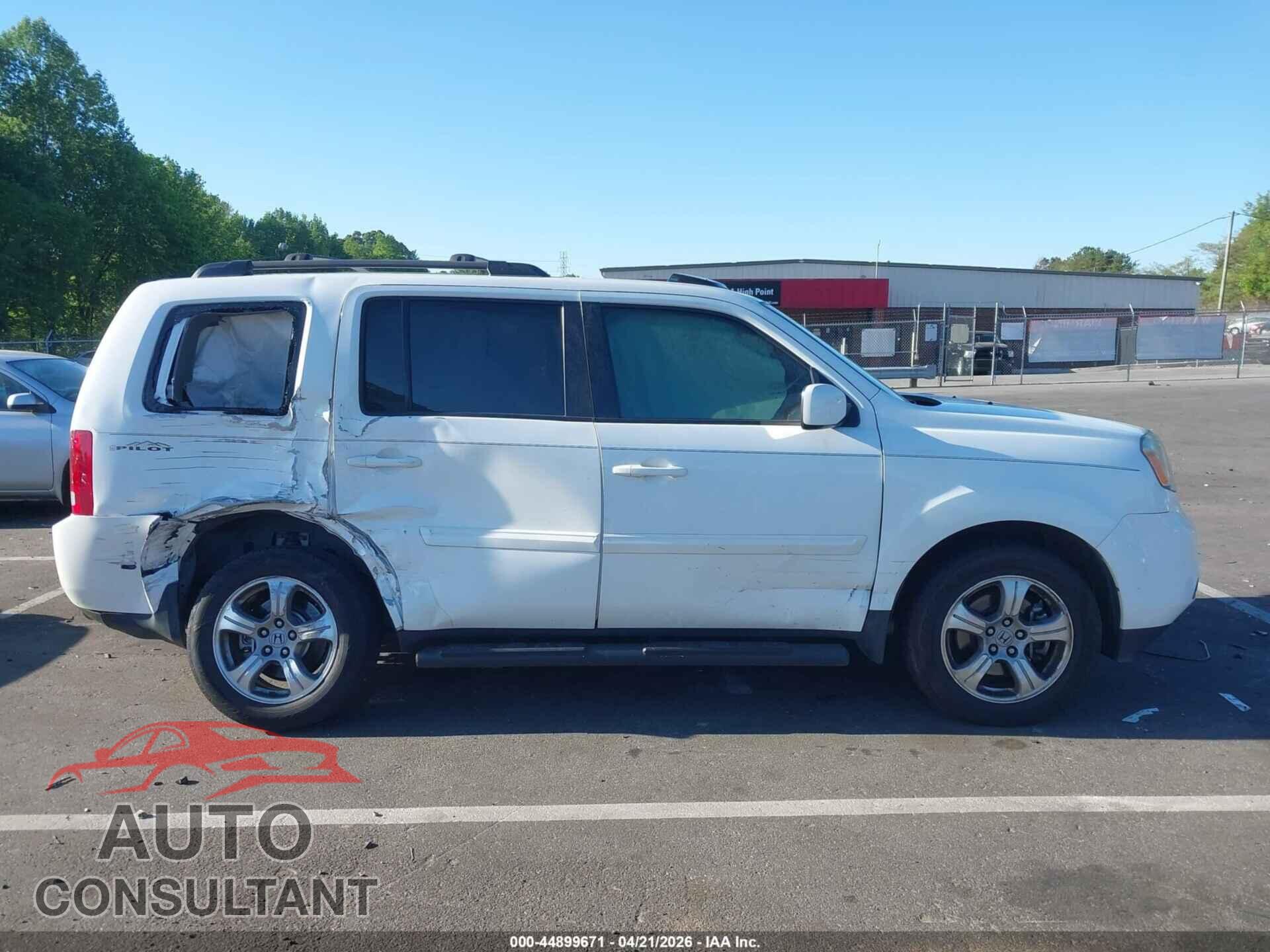 HONDA PILOT 2013 - 5FNYF3H64DB040486