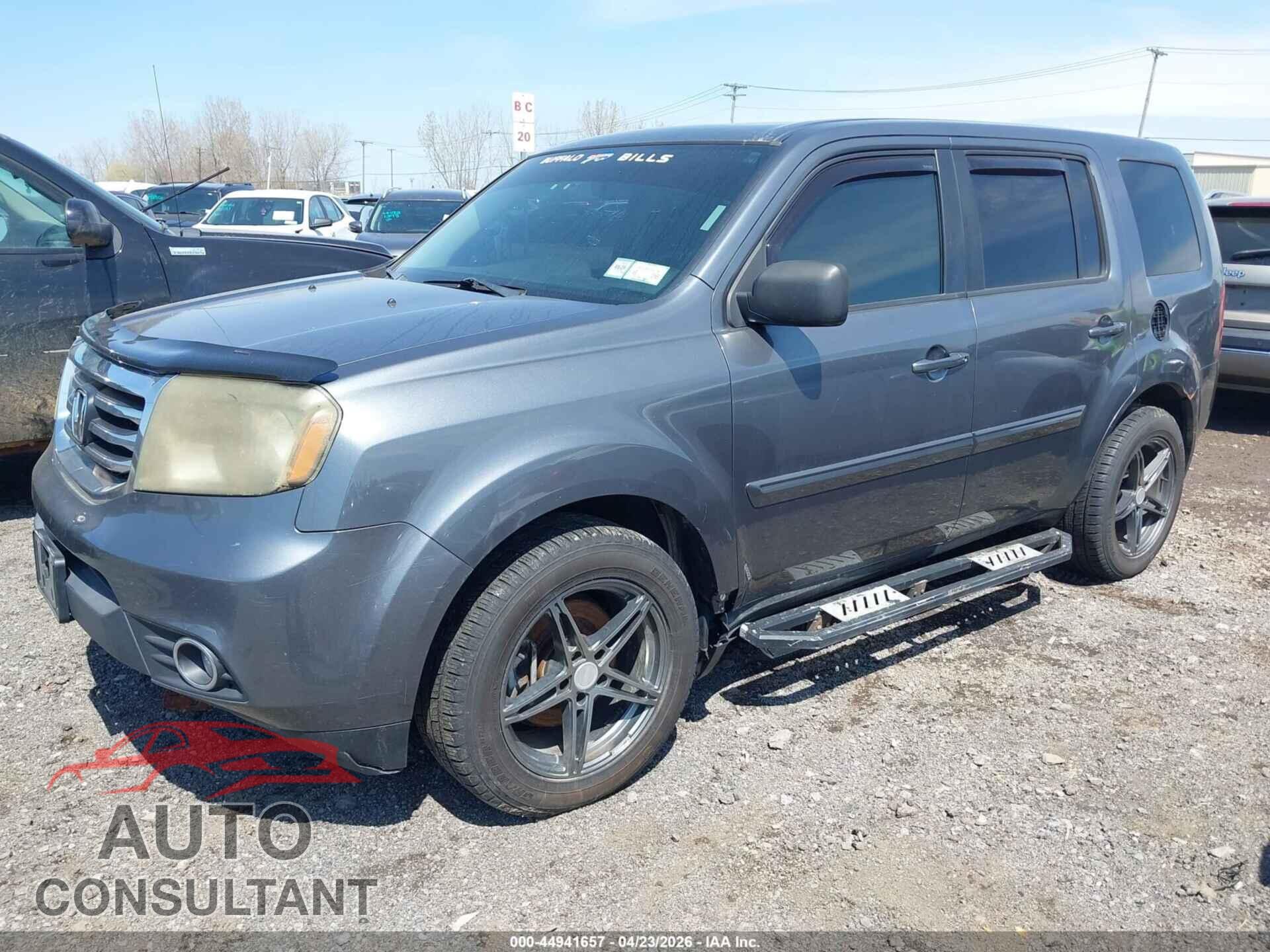 HONDA PILOT 2013 - 5FNYF4H57DB051351