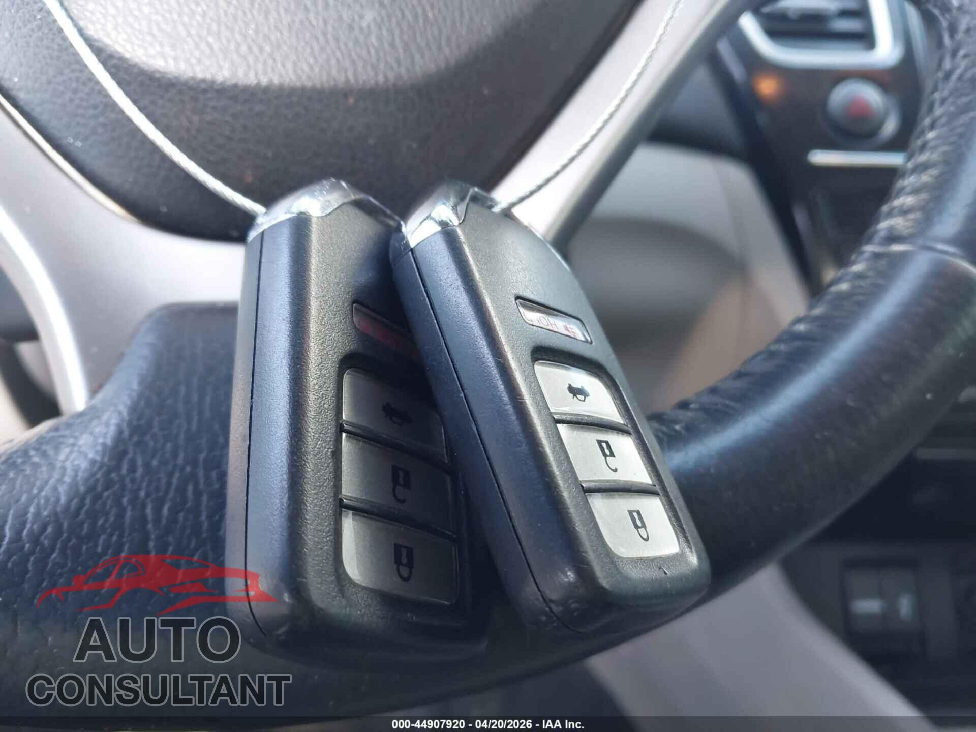 HONDA CIVIC 2015 - 19XFB2F92FE038710