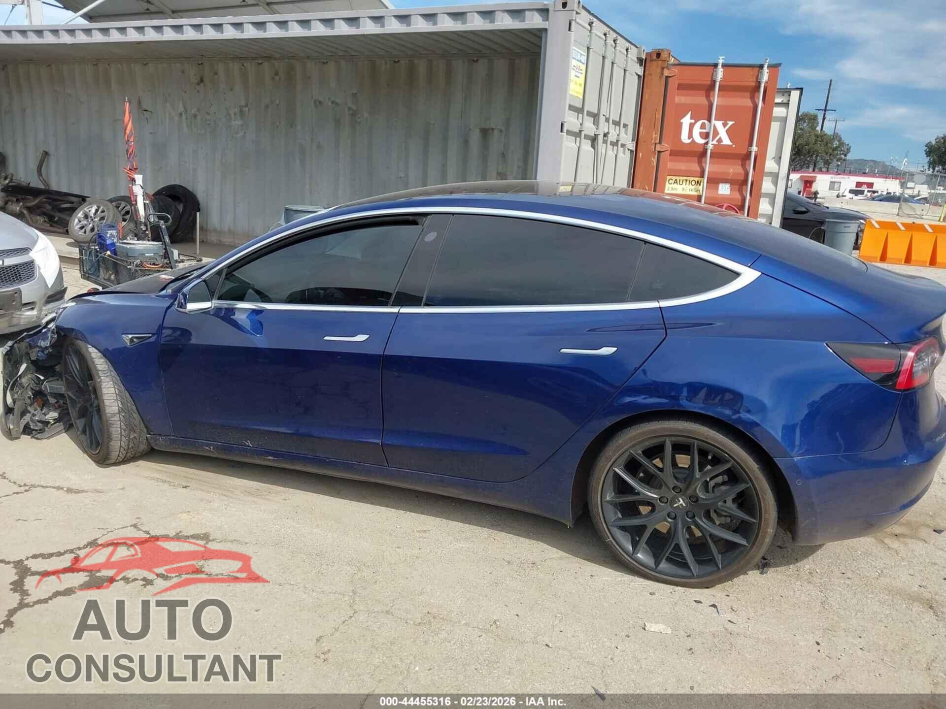 TESLA MODEL 3 2018 - 5YJ3E1EA3JF044941
