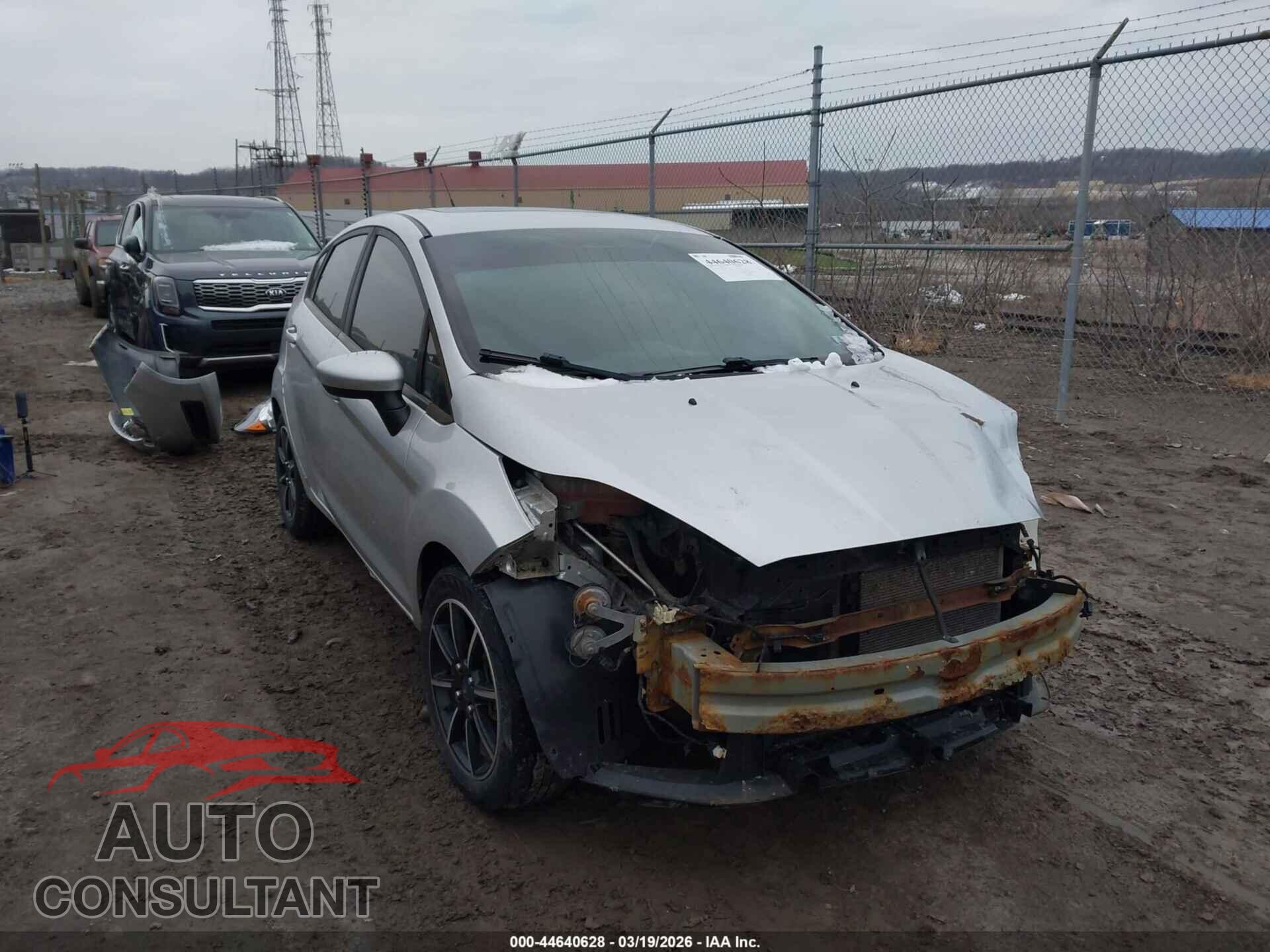 FORD FIESTA 2017 - 3FADP4EJ5HM144521