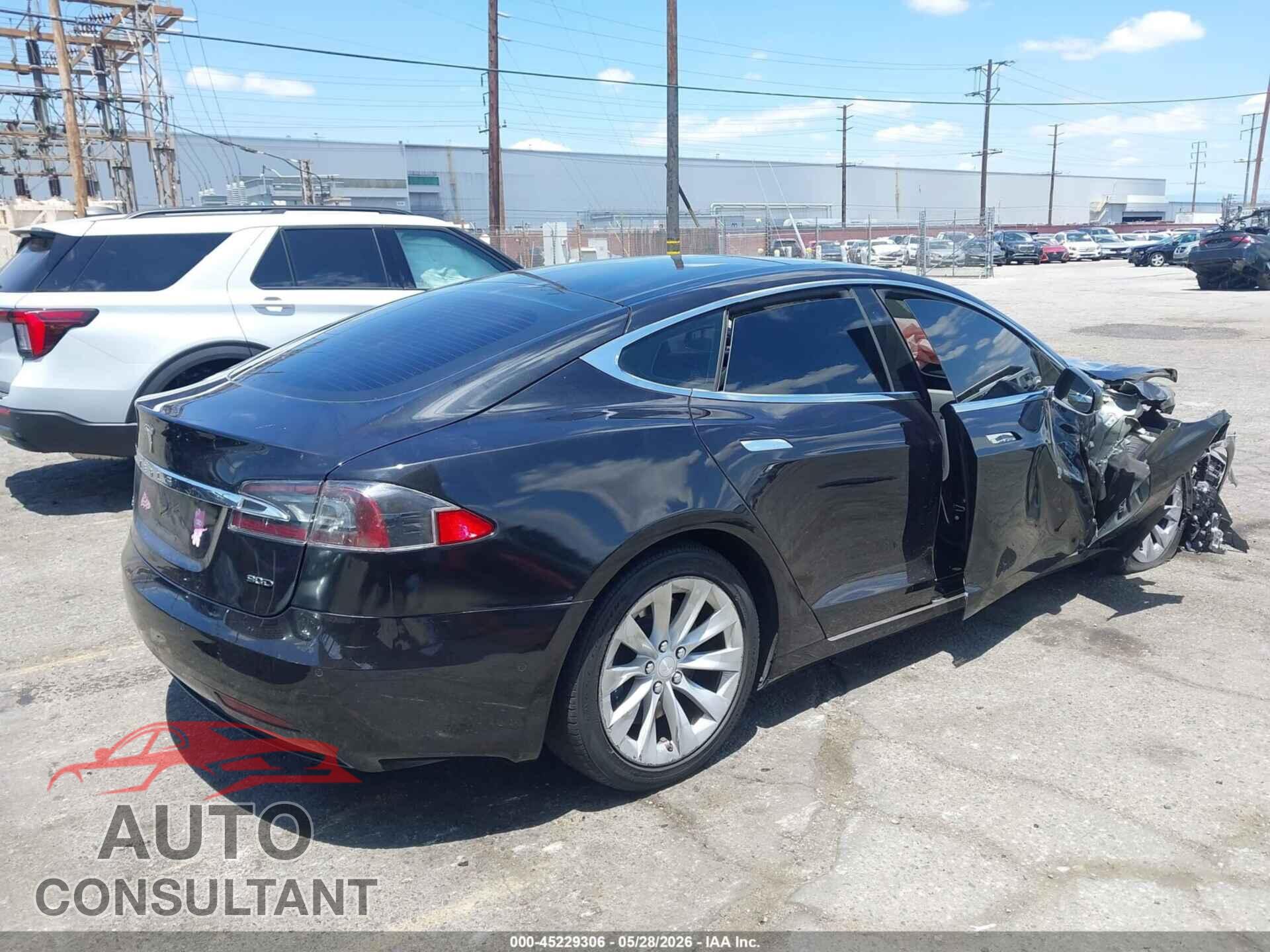TESLA MODEL S 2017 - 5YJSA1E23HF205086