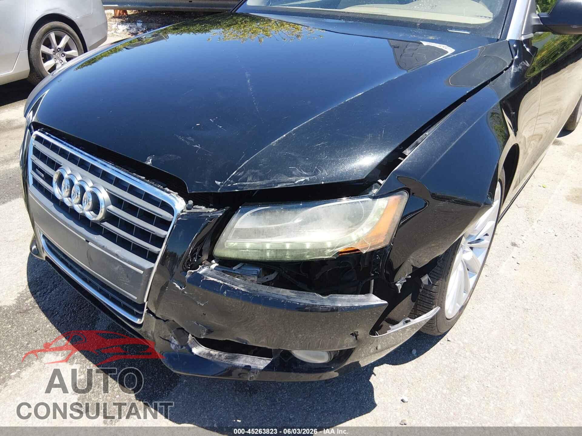AUDI A5 2011 - WAULFAFH0BN010786