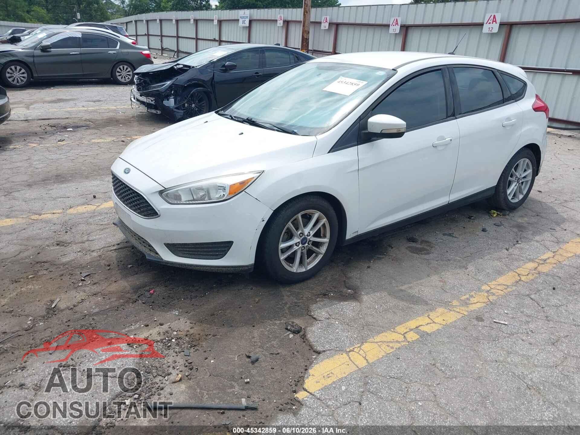 FORD FOCUS 2017 - 1FADP3K25HL336272