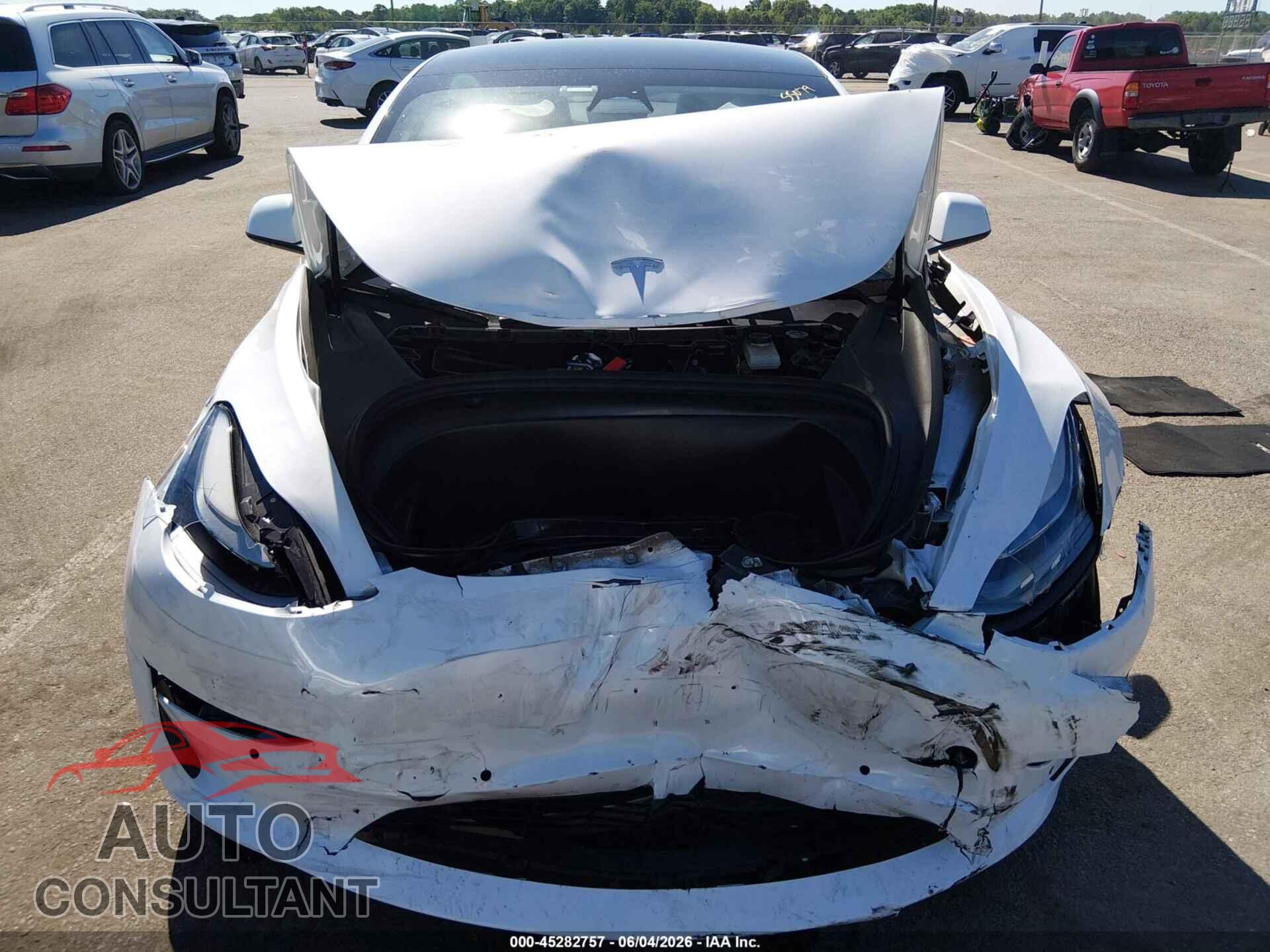TESLA MODEL 3 2022 - 5YJ3E1EA3NF323280