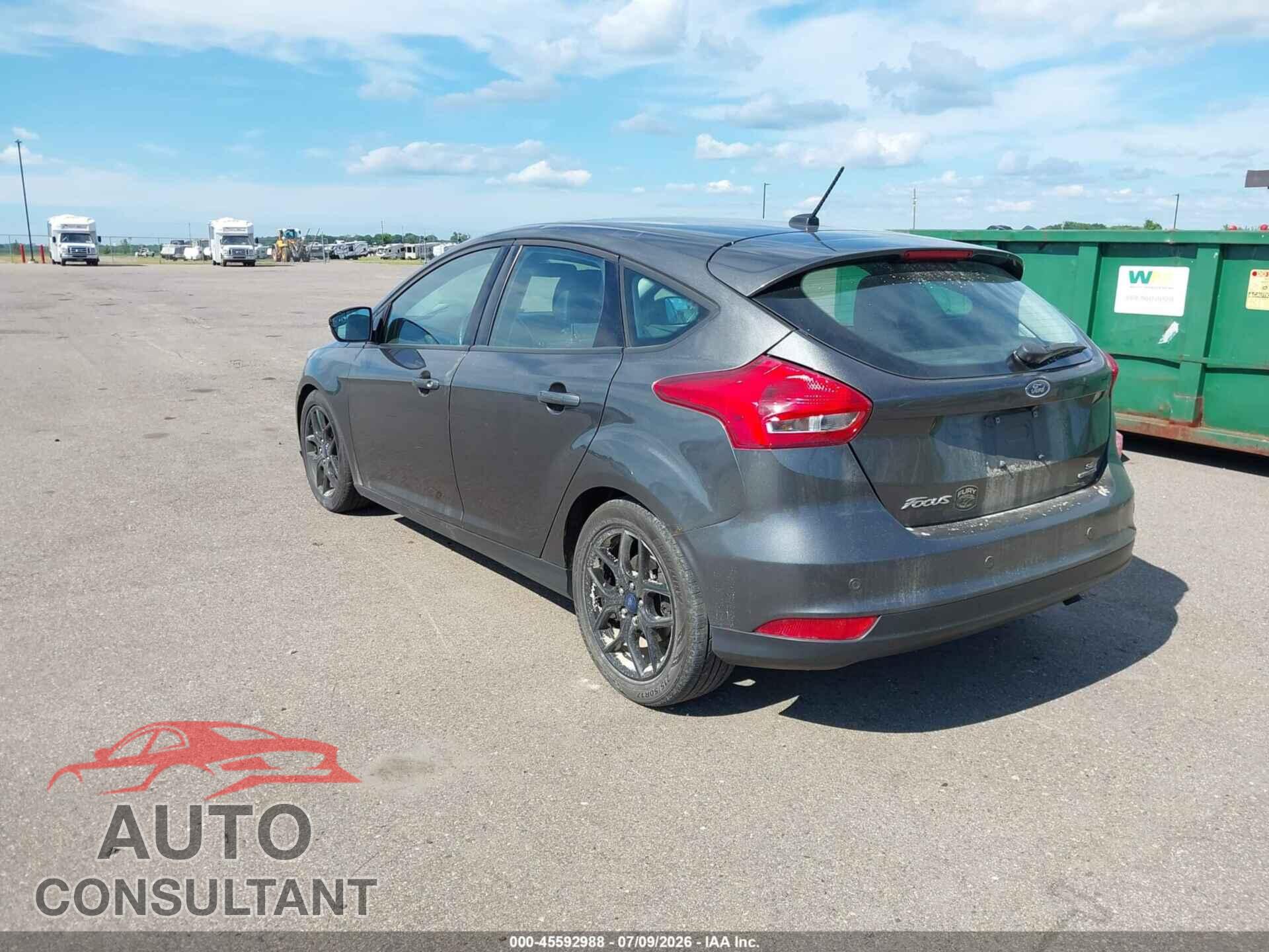 FORD FOCUS 2016 - 1FADP3K28GL307556