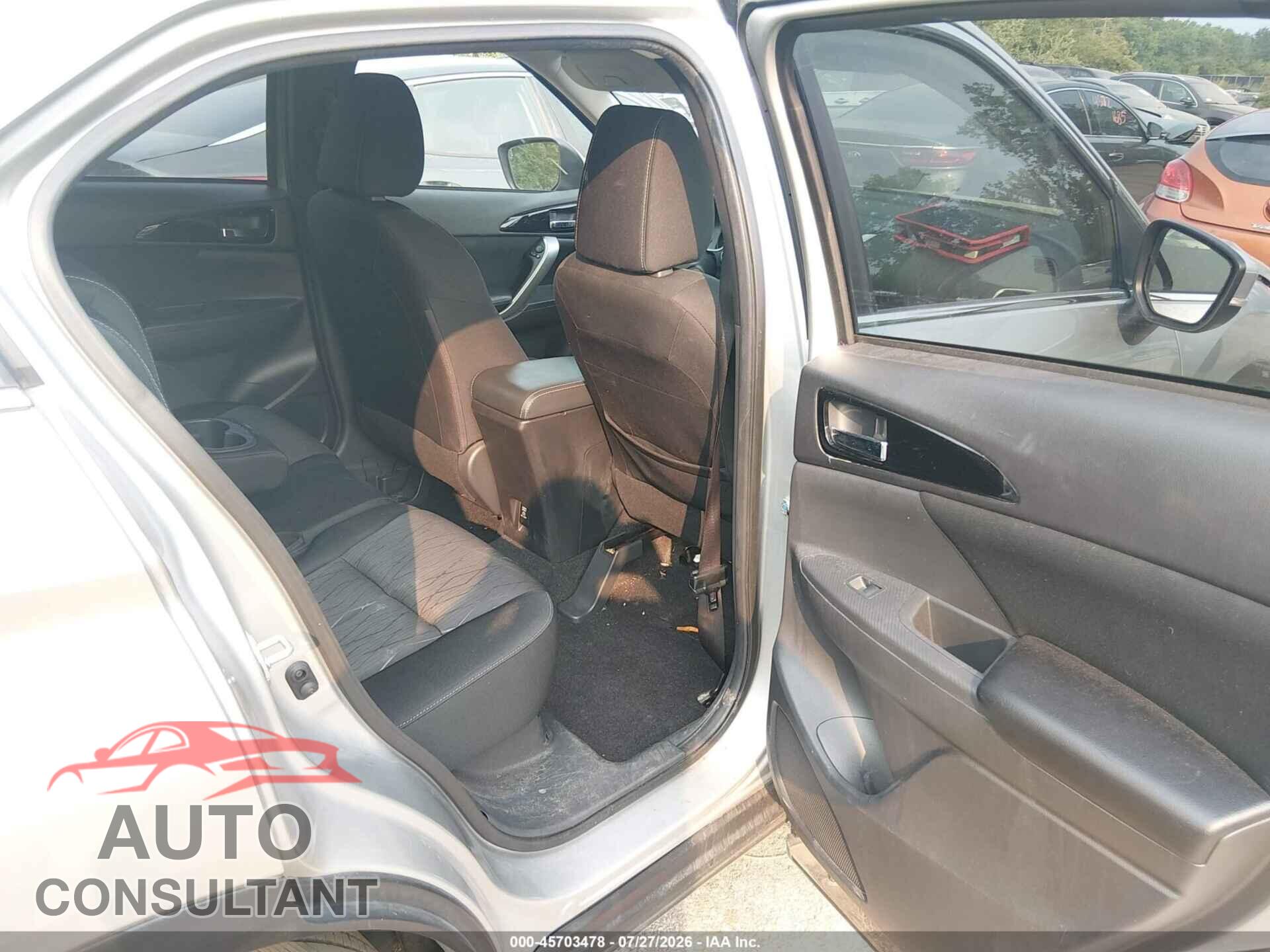 MITSUBISHI ECLIPSE CROSS 2018 - JA4AT5AA7JZ070277