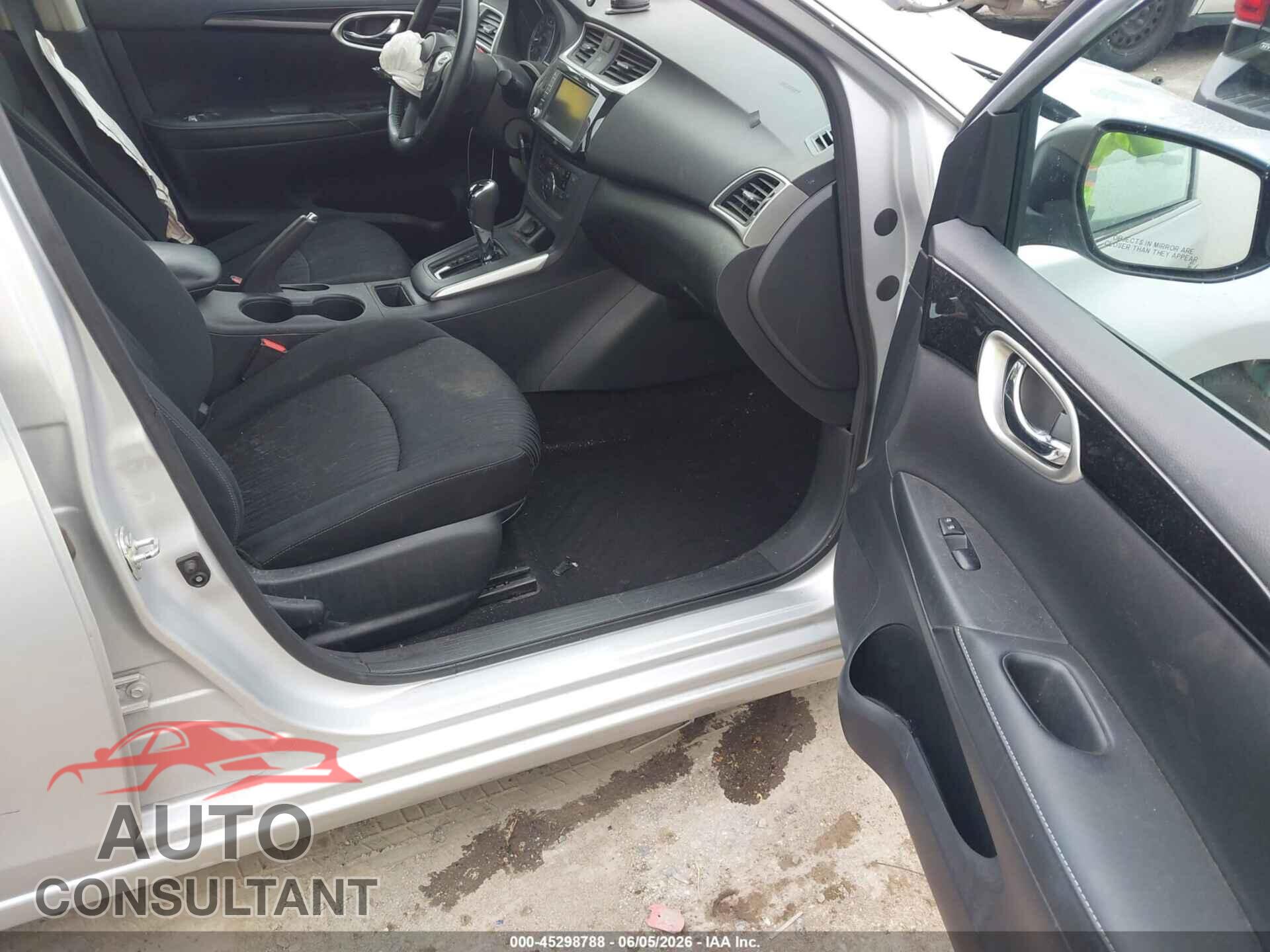 NISSAN SENTRA 2019 - 3N1AB7AP3KL616089