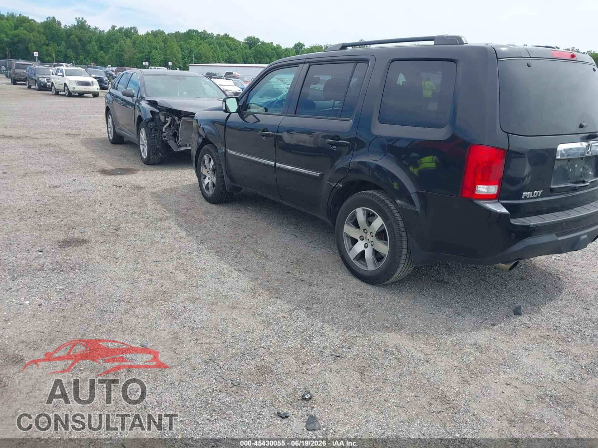 HONDA PILOT 2014 - 5FNYF4H96EB050390
