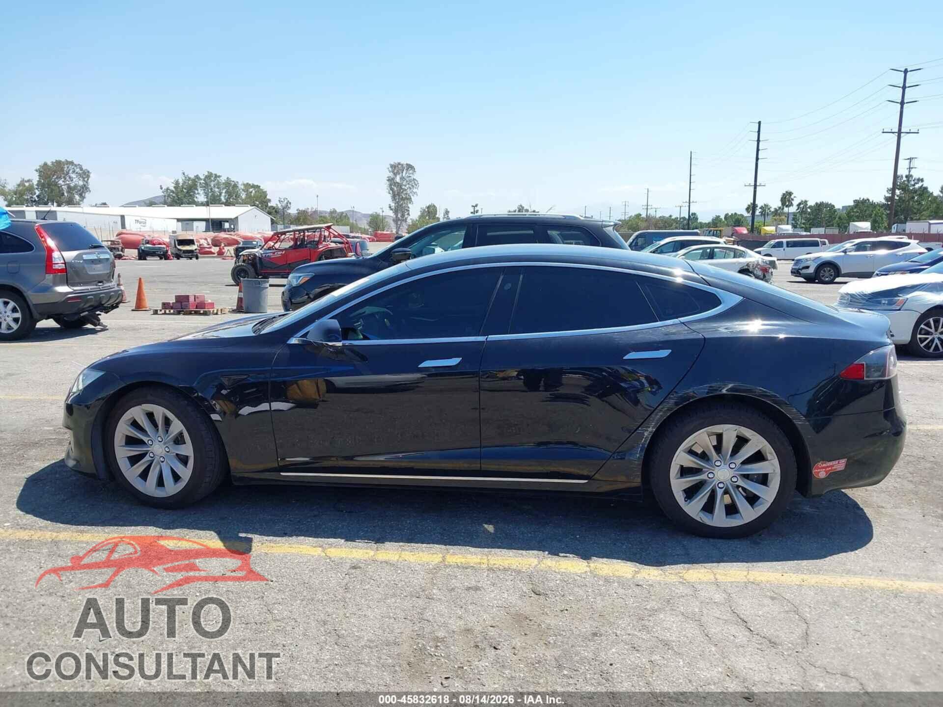 TESLA MODEL S 2017 - 5YJSA1E20HF186593