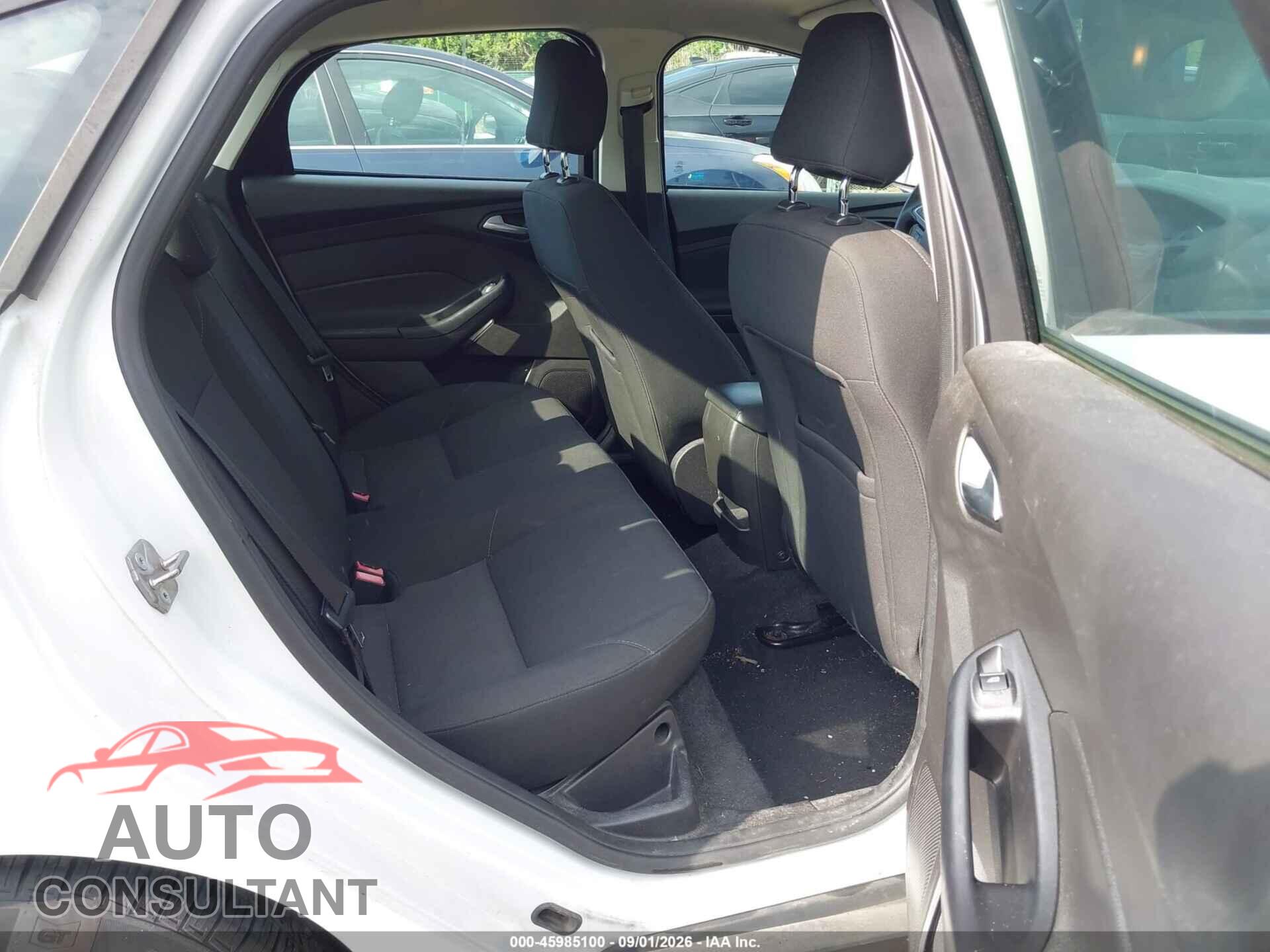 FORD FOCUS 2016 - 1FADP3F28GL240421