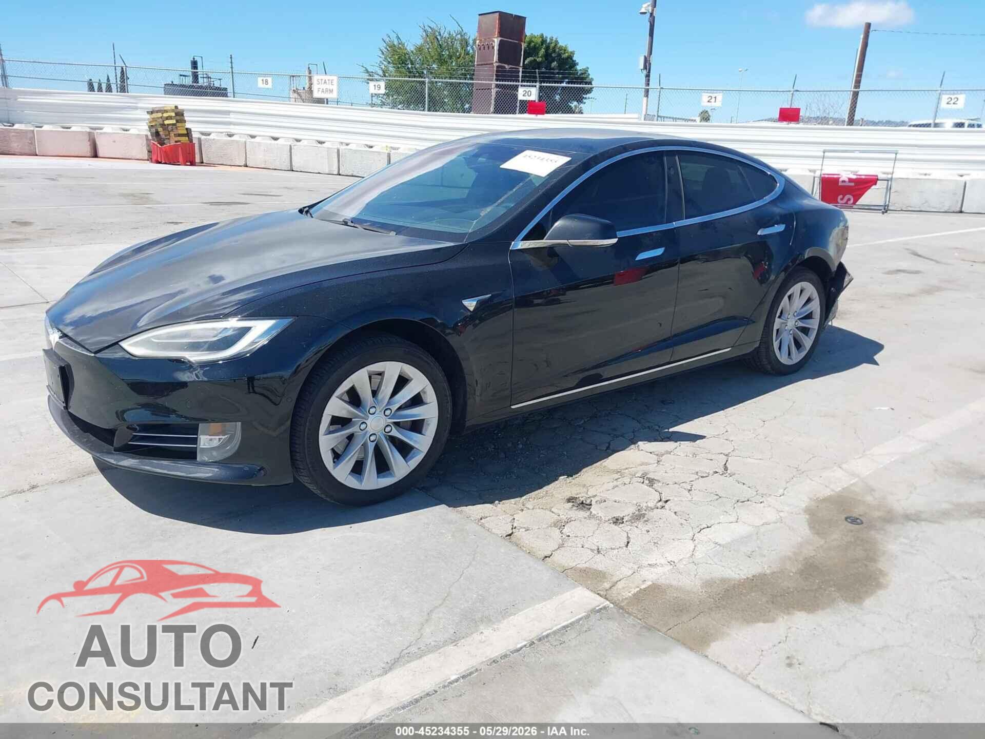 TESLA MODEL S 2018 - 5YJSA1E21JF293643