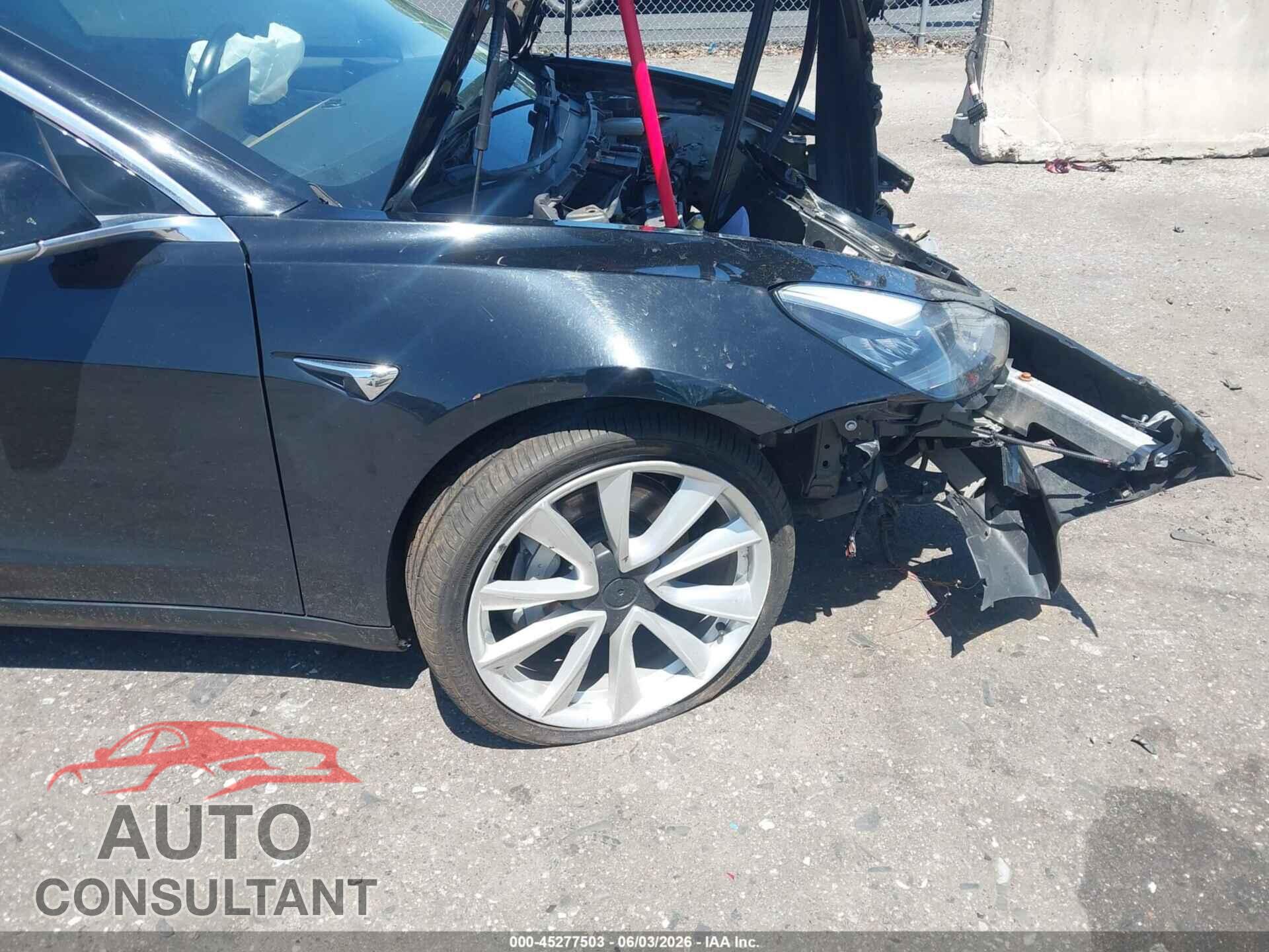 TESLA MODEL 3 2019 - 5YJ3E1EA5KF401778