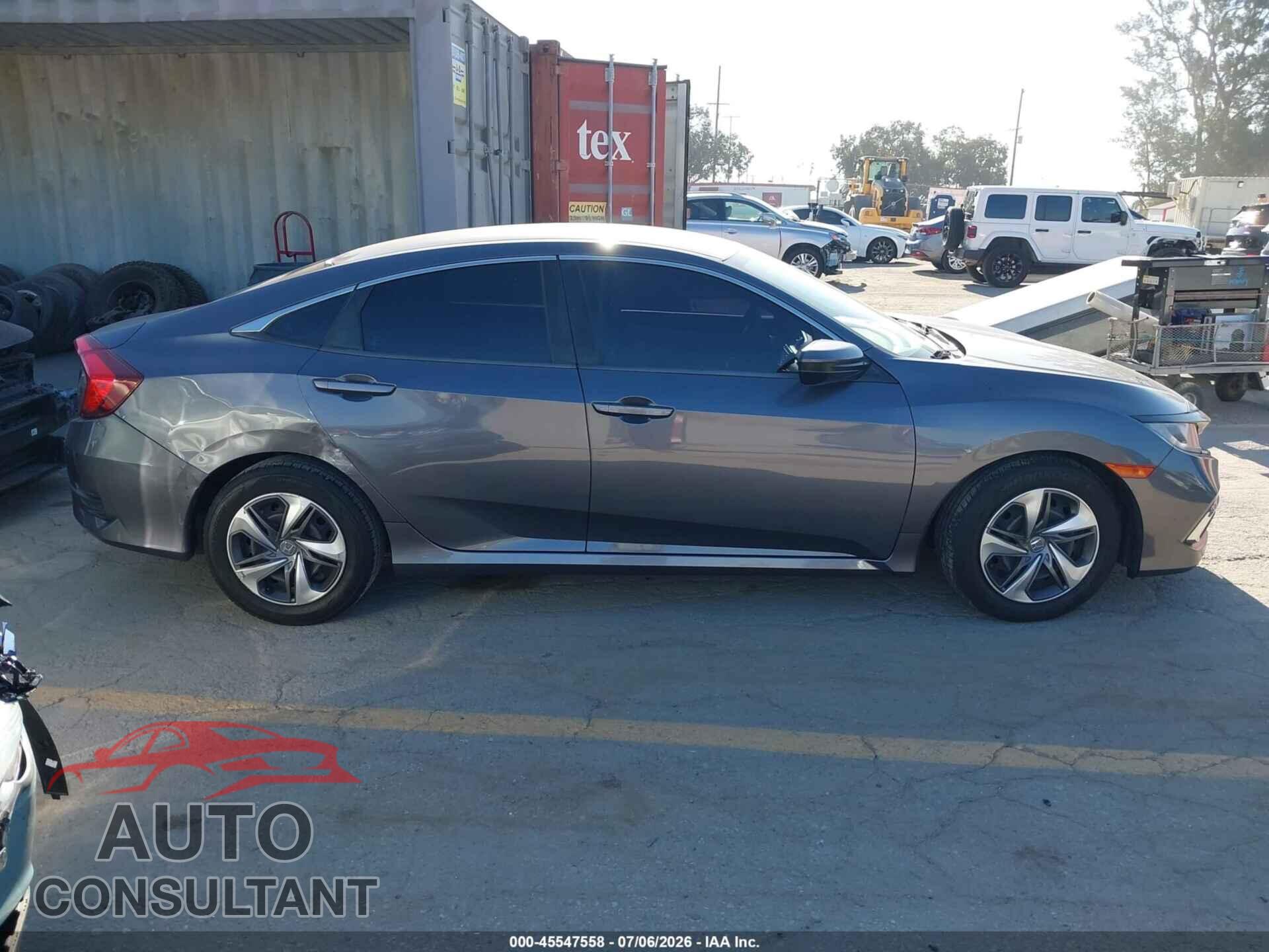 HONDA CIVIC 2019 - 2HGFC2F68KH540740