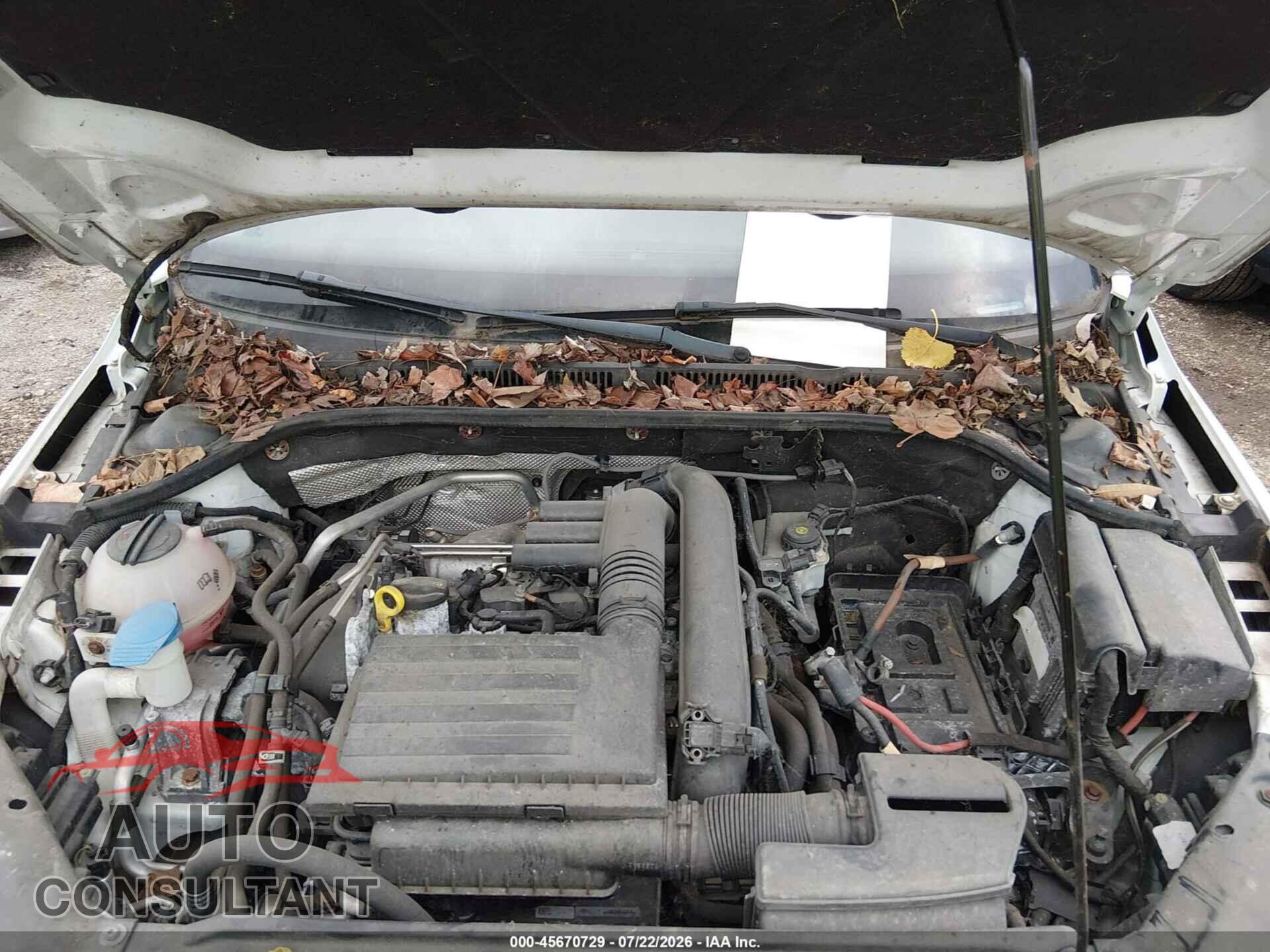 VOLKSWAGEN JETTA 2017 - 3VW2B7AJ8HM201198
