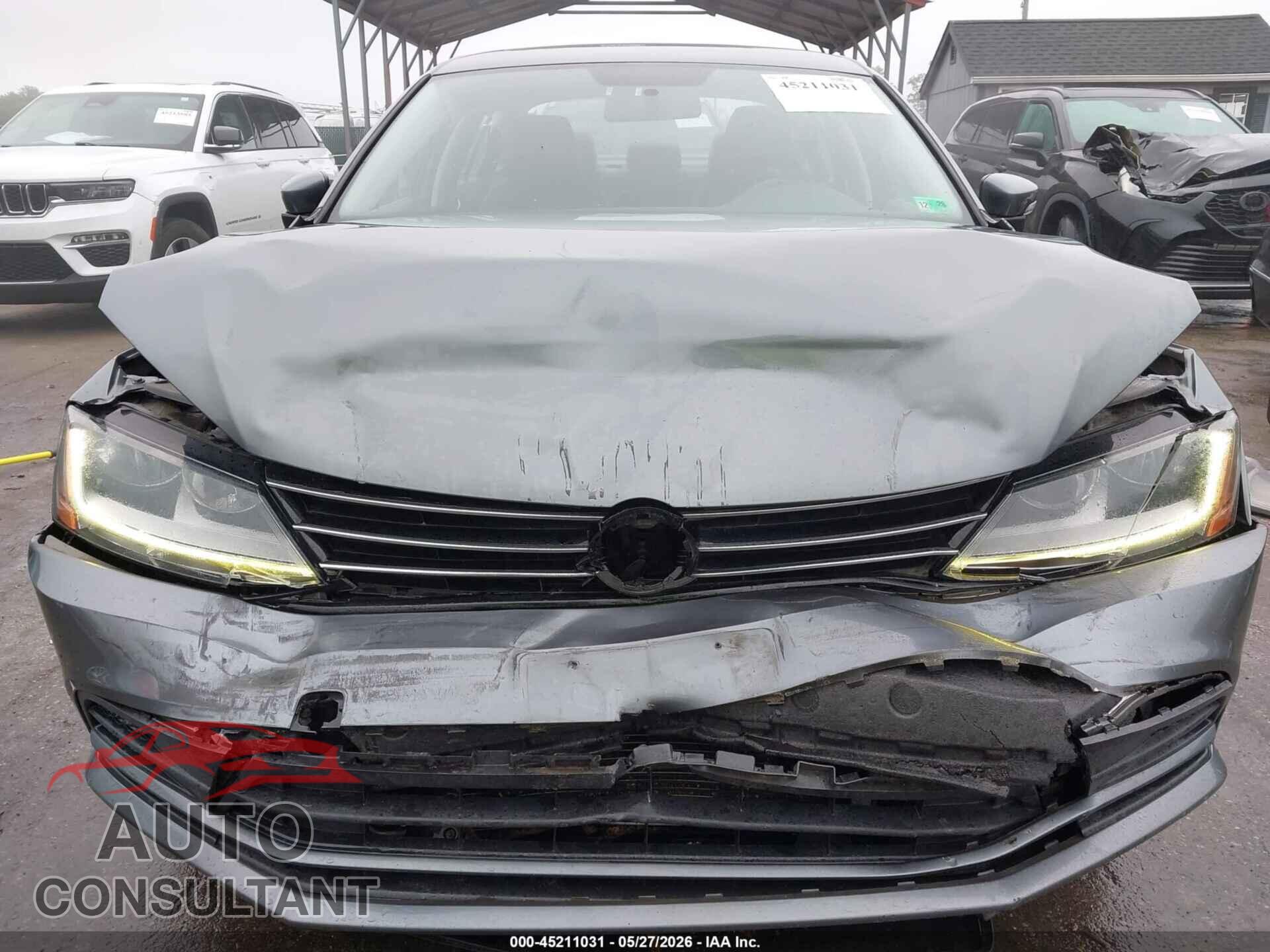 VOLKSWAGEN JETTA 2017 - 3VWDB7AJ7HM404303