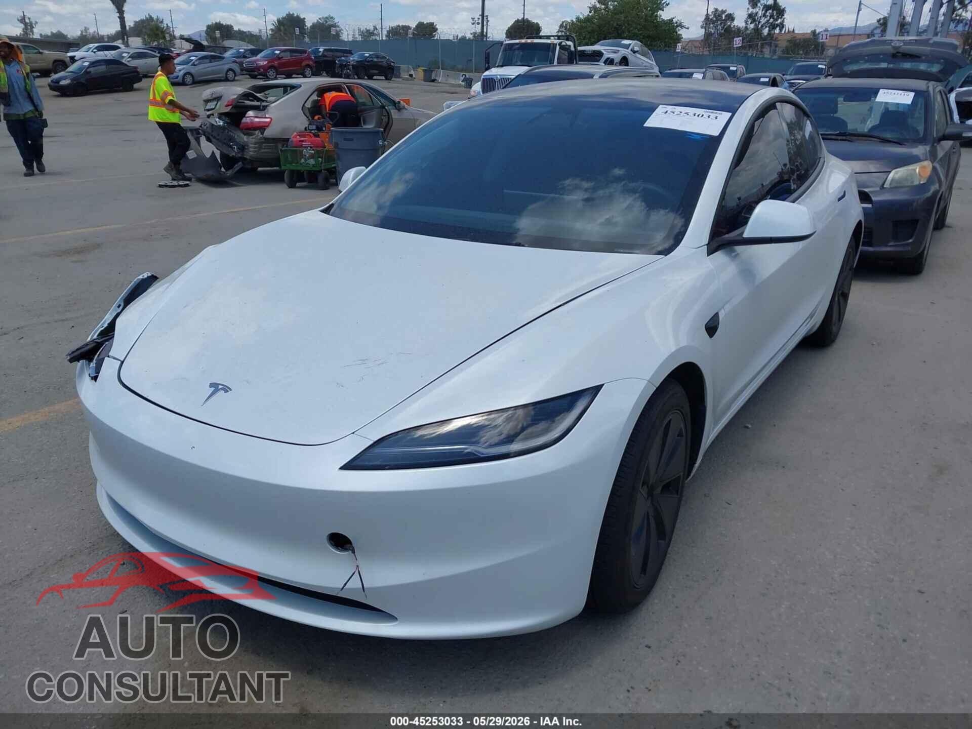 TESLA MODEL 3 2024 - 5YJ3E1EB4RF739806