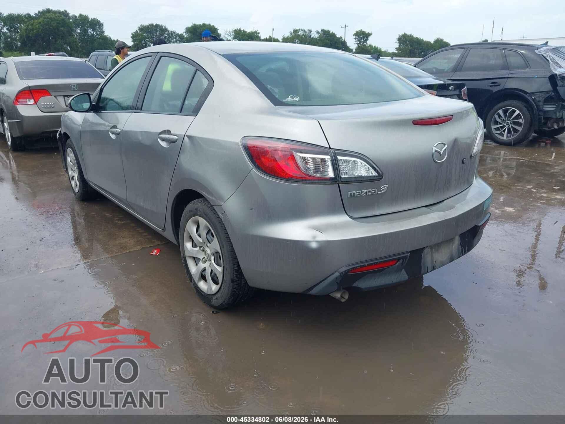 MAZDA MAZDA3 2011 - JM1BL1UFXB1496037