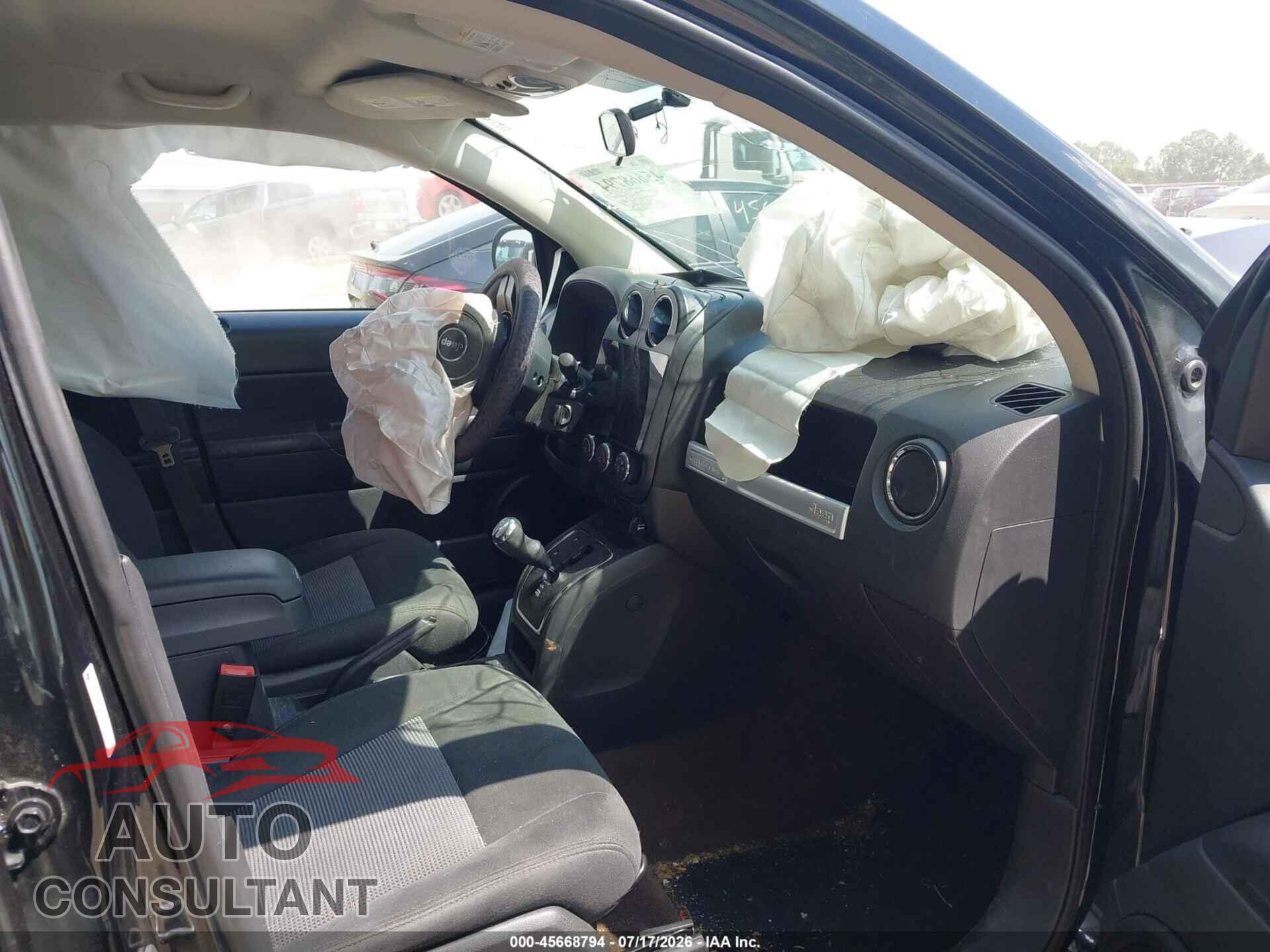 JEEP COMPASS 2015 - 1C4NJCBA5FD143778