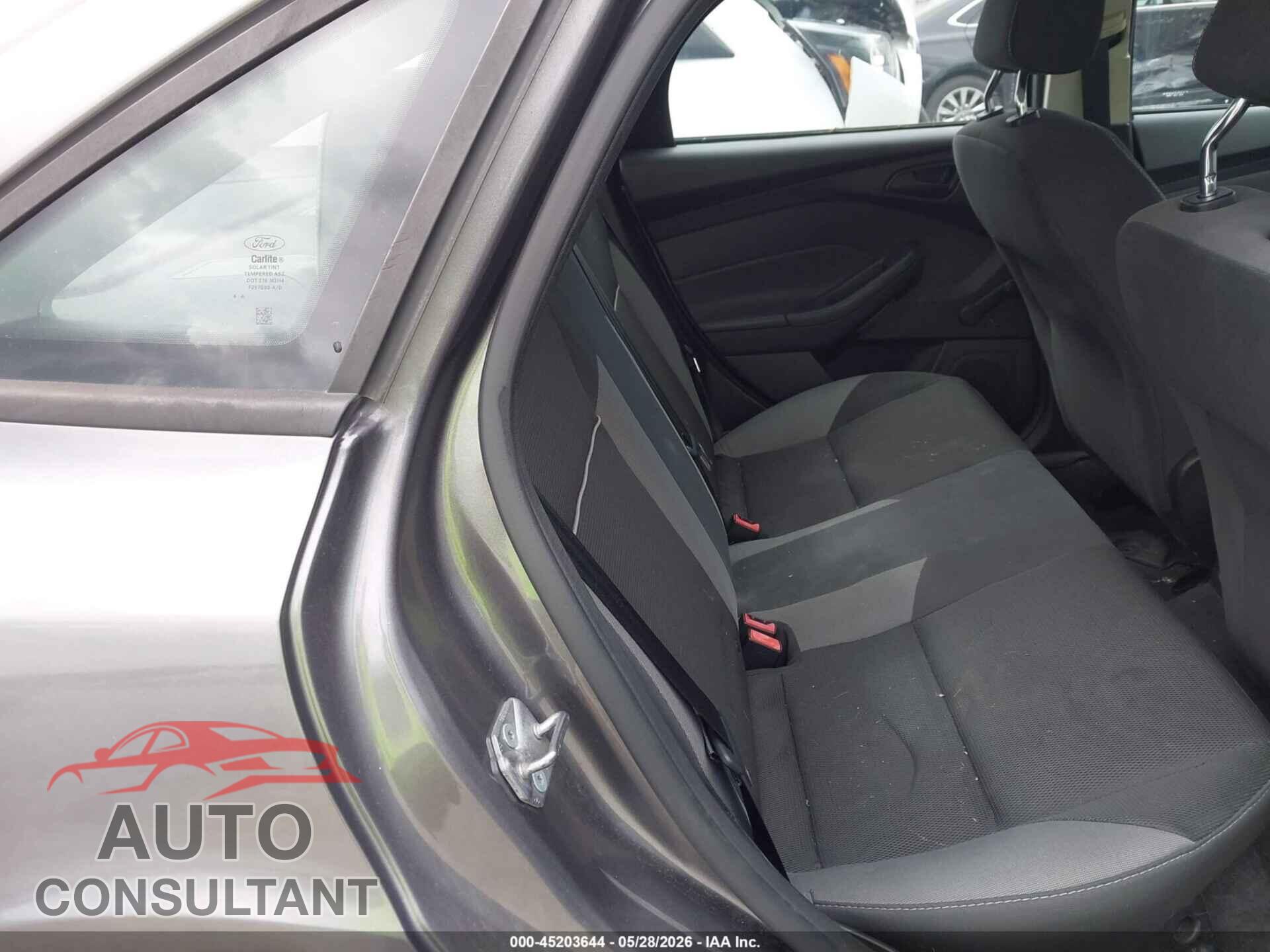 FORD FOCUS 2014 - 1FADP3E2XEL291420
