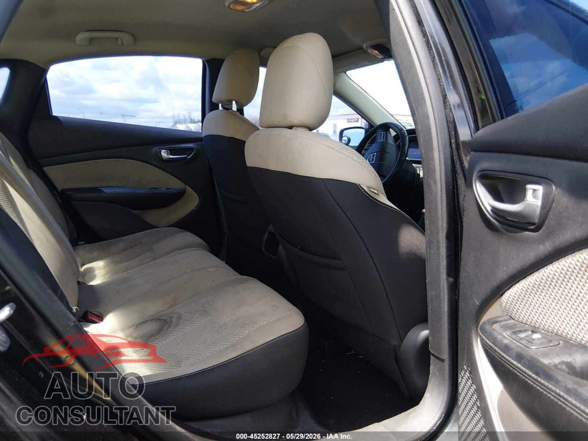 DODGE DART 2015 - 1C3CDFBB2FD211788