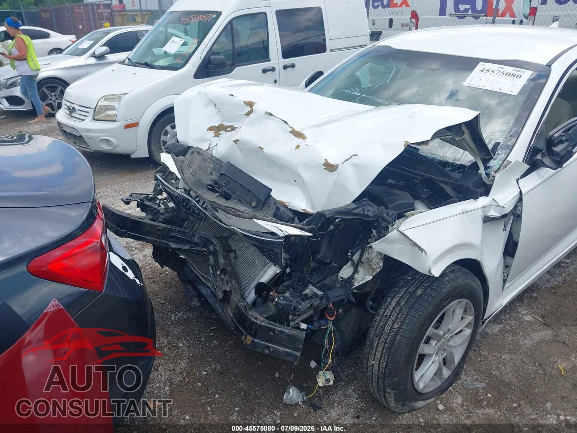 KIA OPTIMA 2012 - KNAGM4A76C5290870