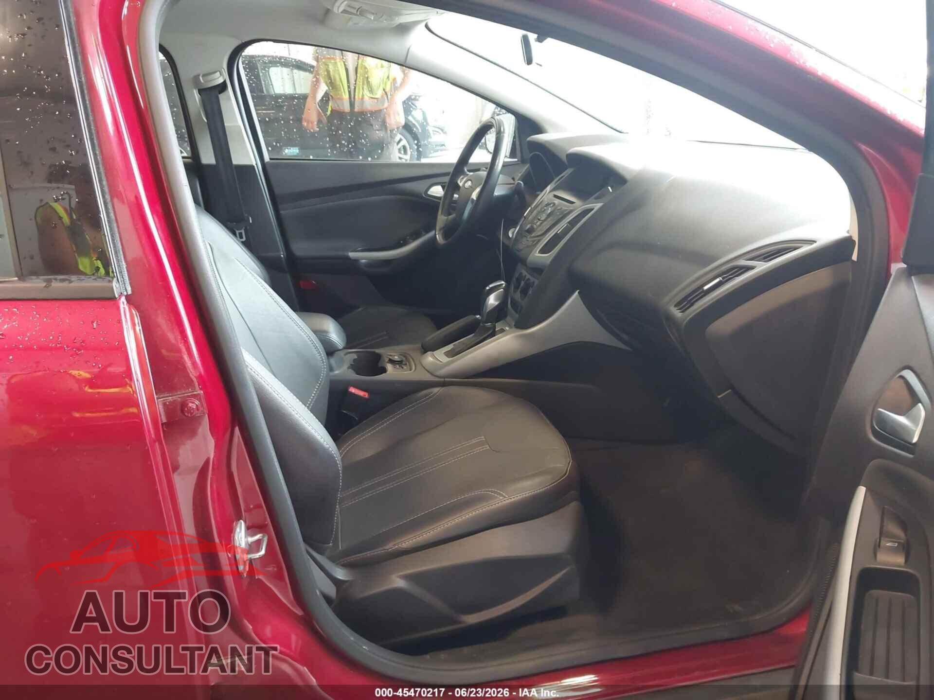 FORD FOCUS 2014 - 1FADP3F22EL244509