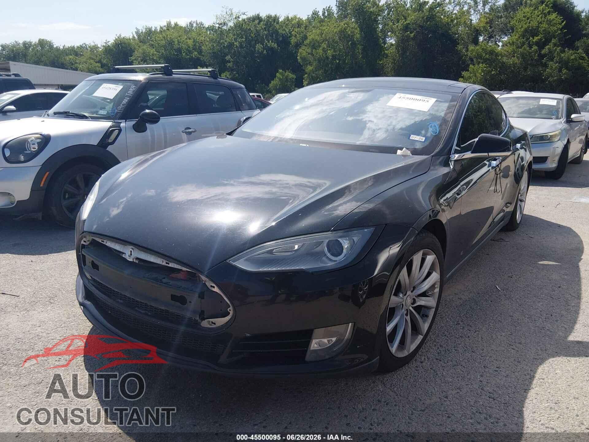 TESLA MODEL S 2013 - 5YJSA1DP8DFP07633