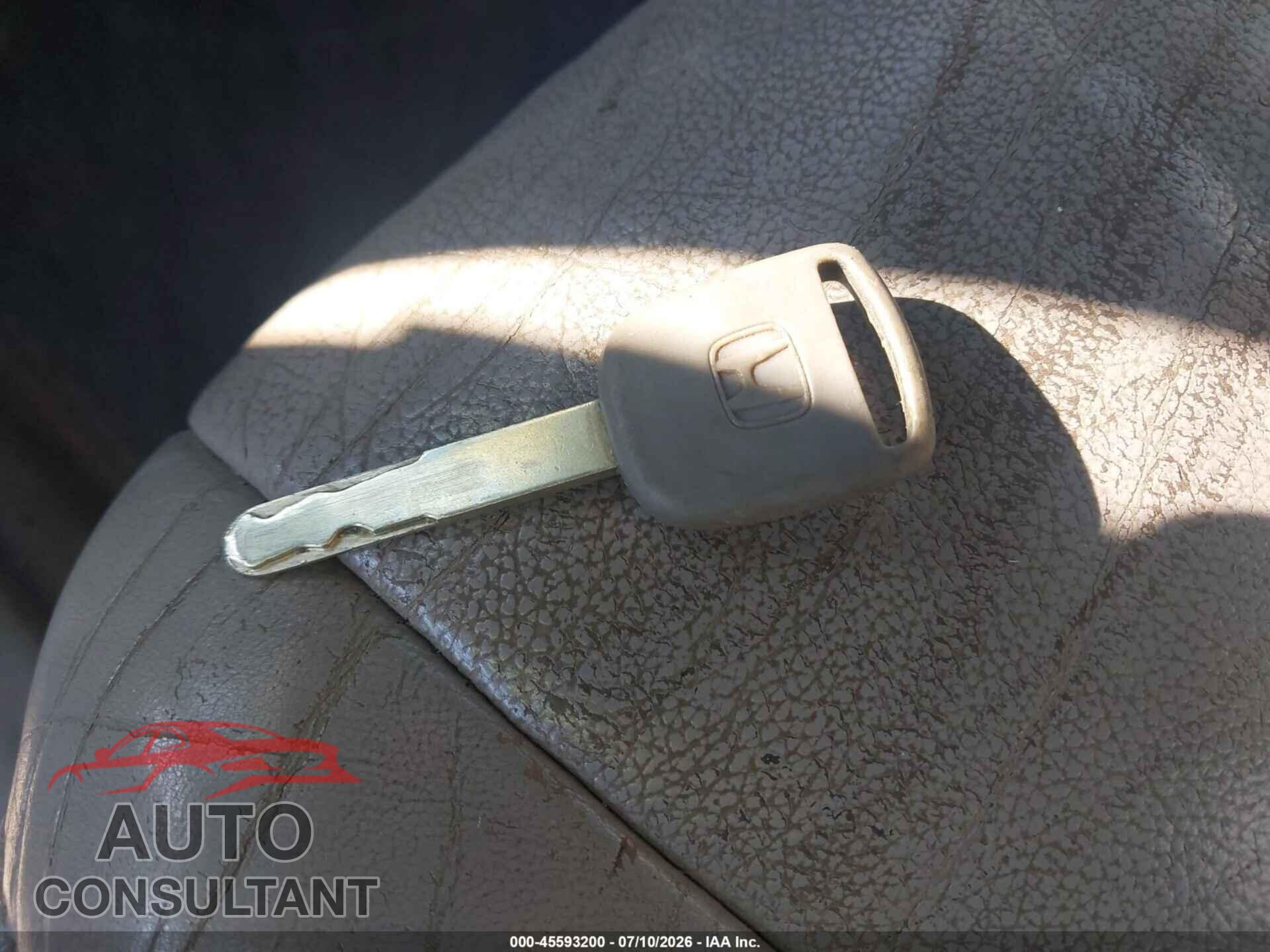 HONDA PILOT 2011 - 5FNYF3H97BB013600