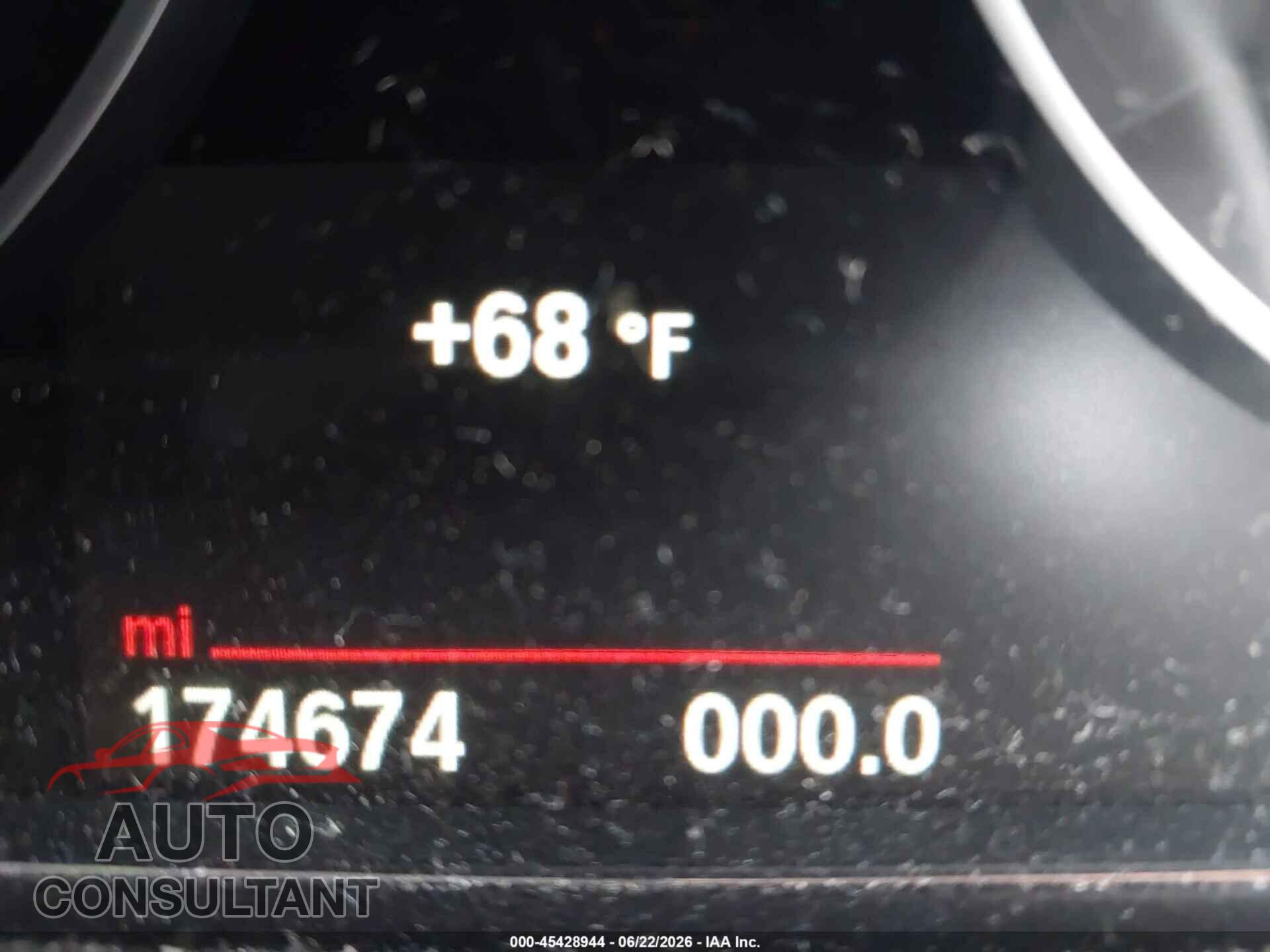 BMW 328I 2016 - WBA8E3G56GNU00064