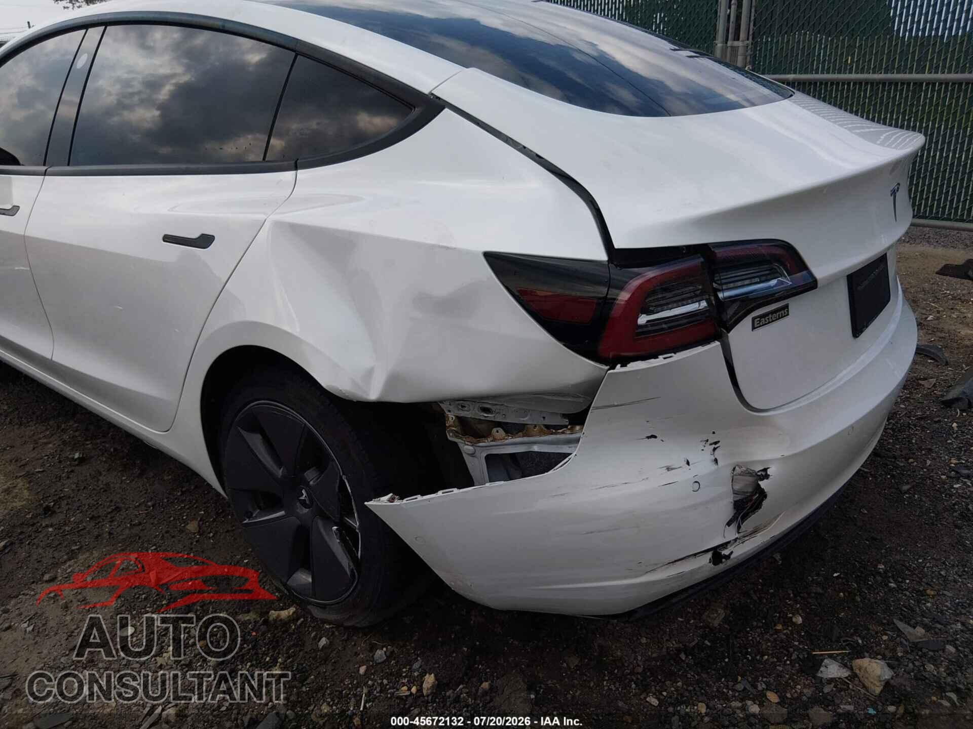 TESLA MODEL 3 2022 - 5YJ3E1EA6NF168269