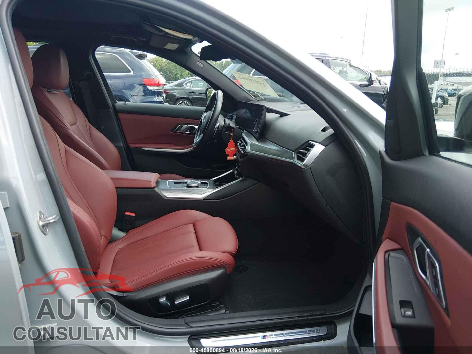BMW 330E 2023 - 3MW39FS04P8D06005