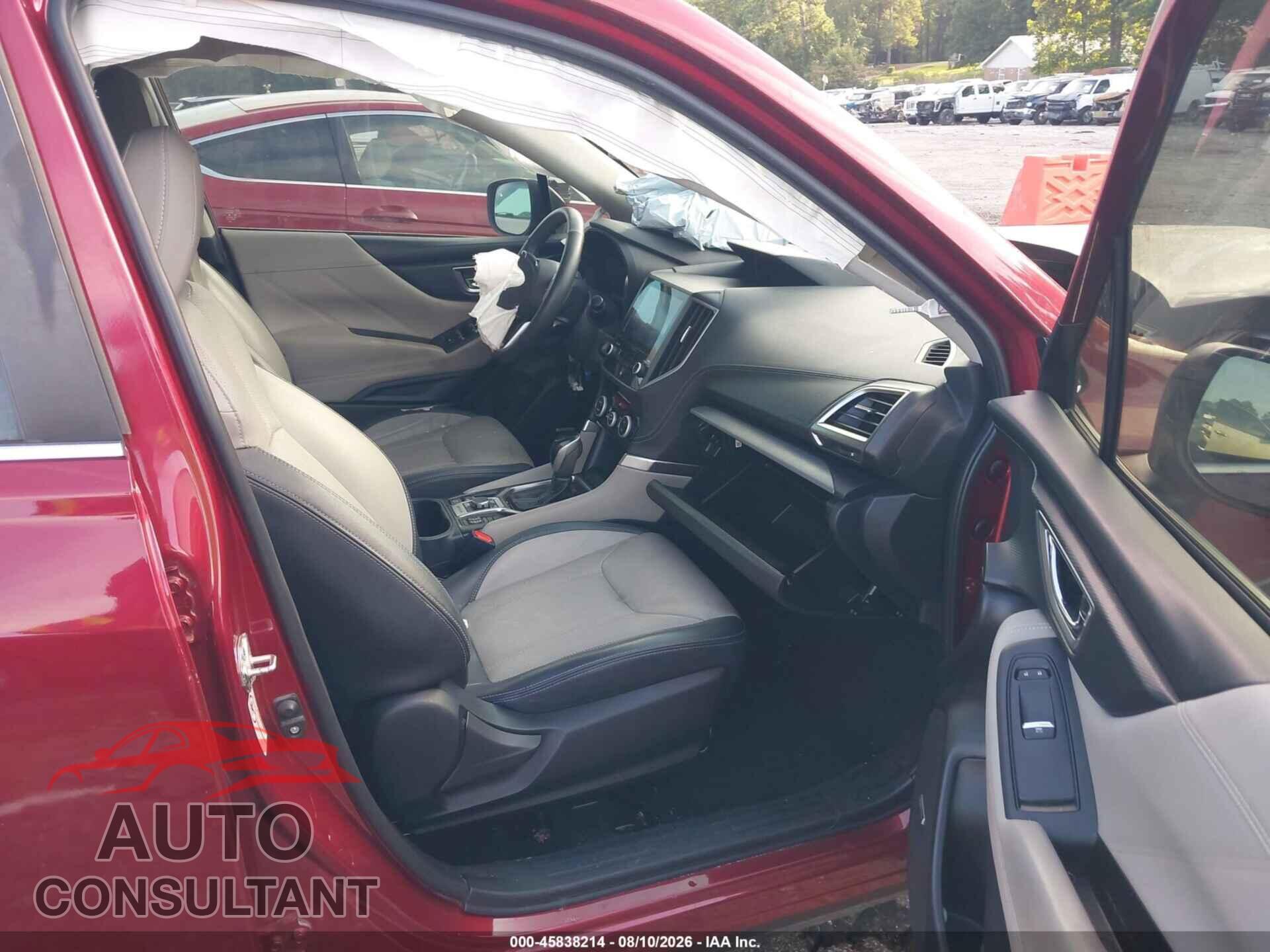SUBARU FORESTER 2019 - JF2SKAUC2KH413170
