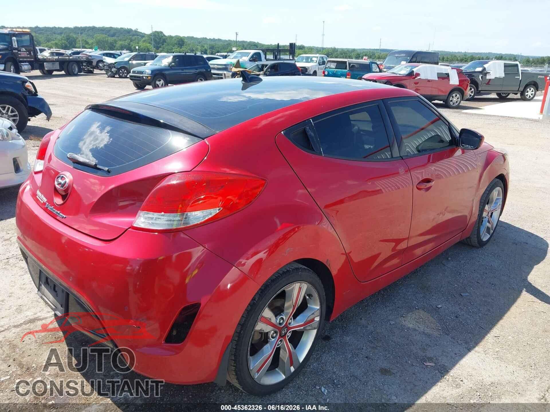 HYUNDAI VELOSTER 2013 - KMHTC6AD5DU121948