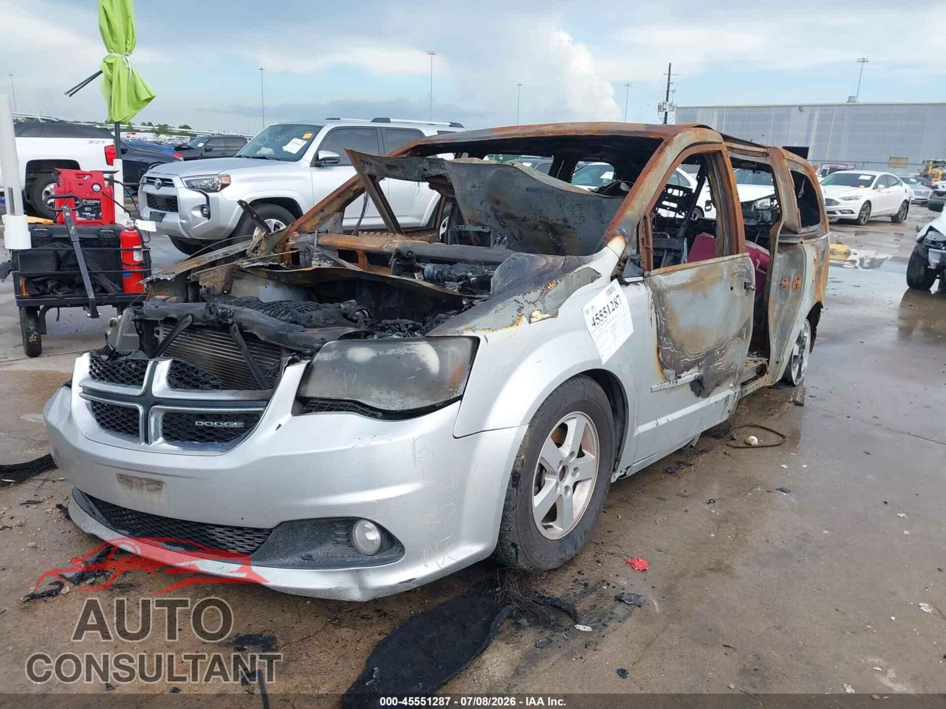 DODGE GRAND CARAVAN 2011 - 2D4RN5DGXBR755567
