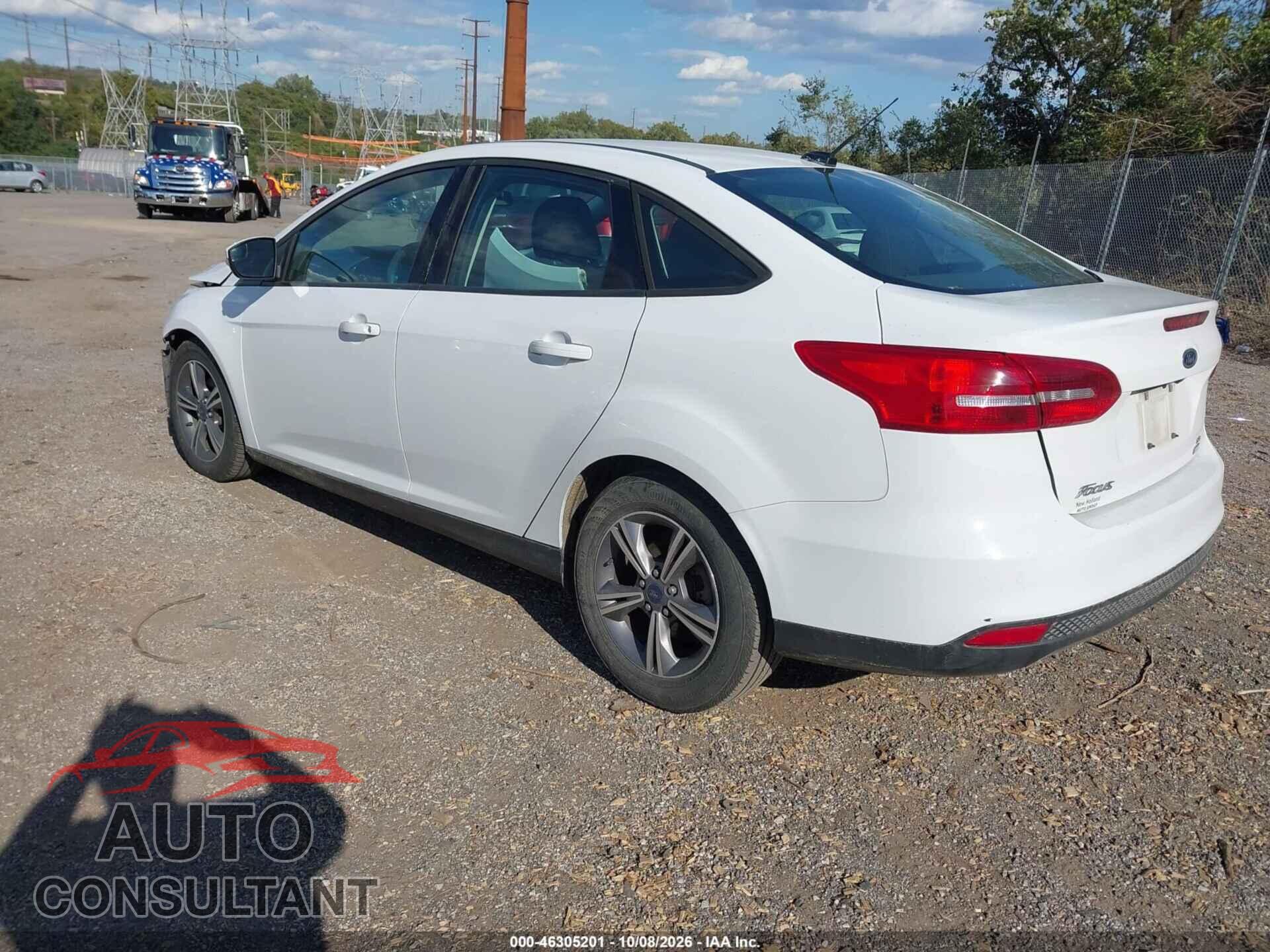 FORD FOCUS 2017 - 1FADP3FE4HL259950