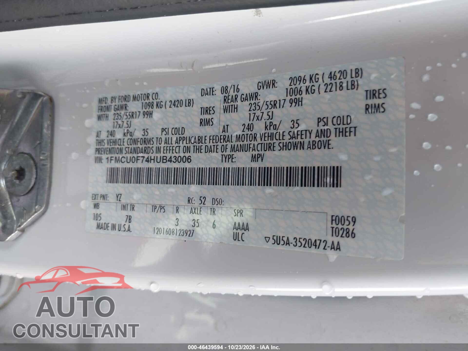 FORD ESCAPE 2017 - 1FMCU0F74HUB43006