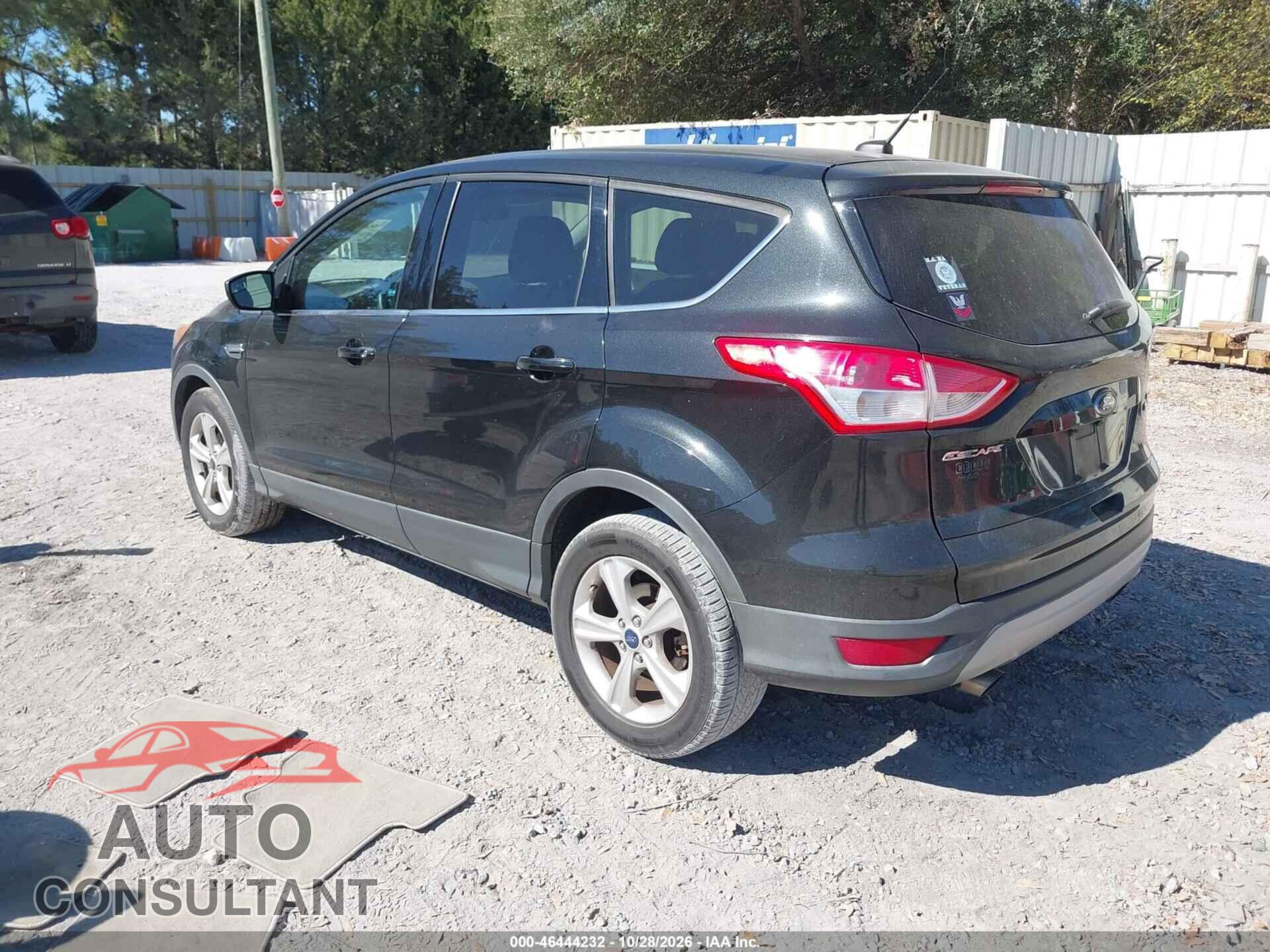FORD ESCAPE 2015 - 1FMCU0G99FUB64530