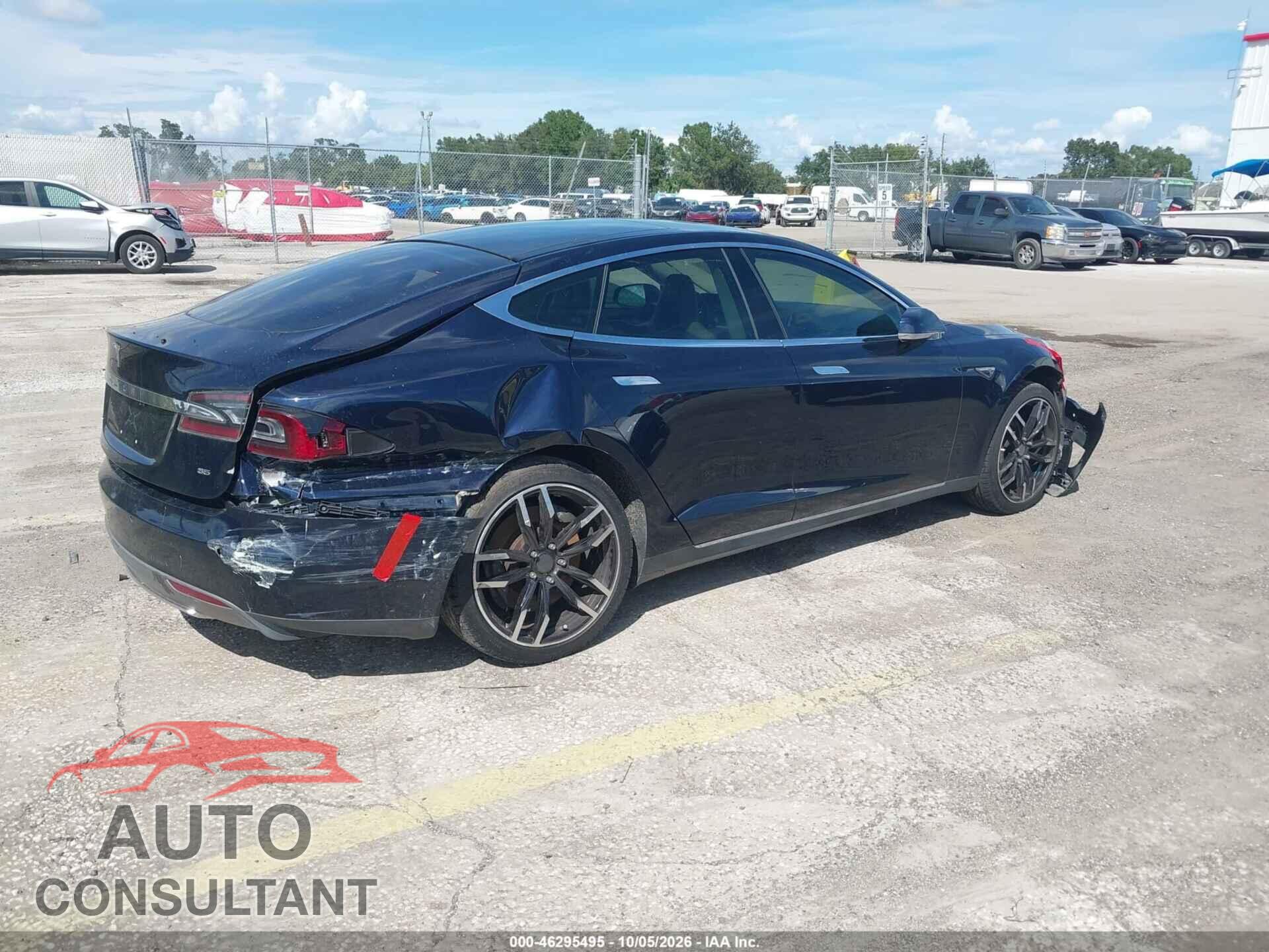 TESLA MODEL S 2014 - 5YJSA1H16EFP35311