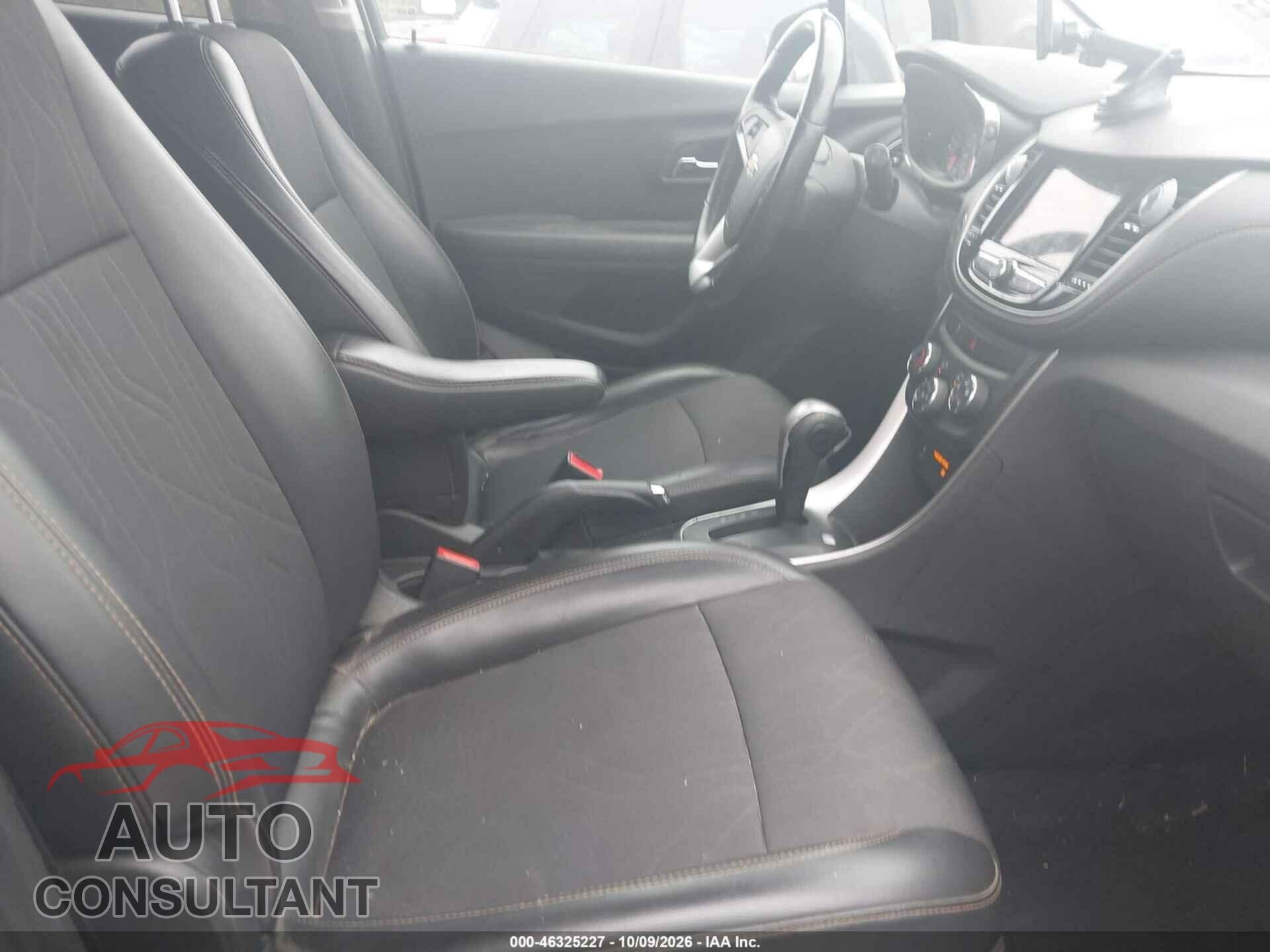 CHEVROLET TRAX 2018 - KL7CJLSB5JB590077