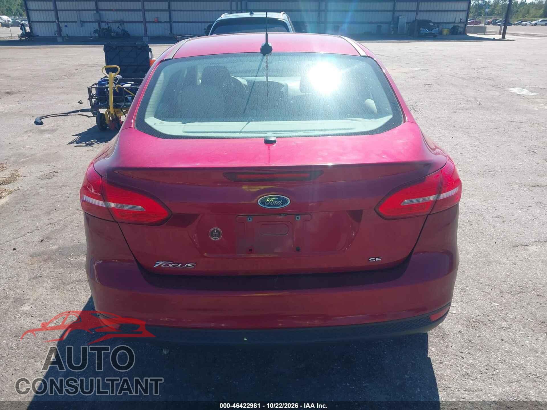 FORD FOCUS 2015 - 1FADP3F21FL312252
