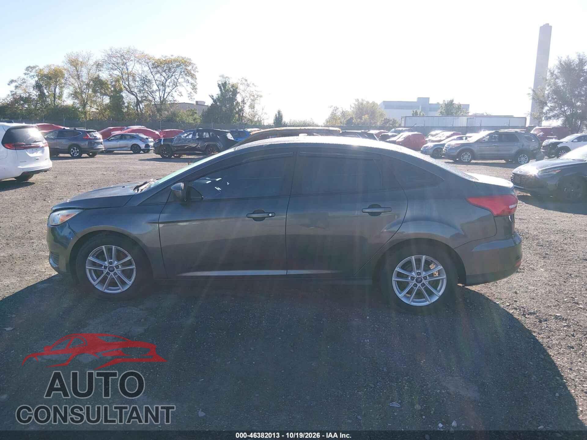 FORD FOCUS 2018 - 1FADP3F28JL236960