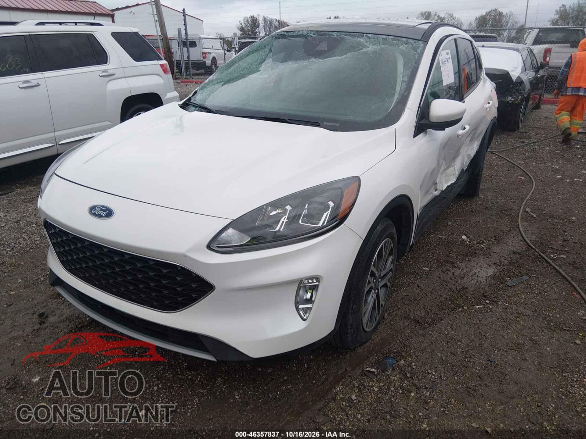 FORD ESCAPE 2021 - 1FMCU0H60MUB29229